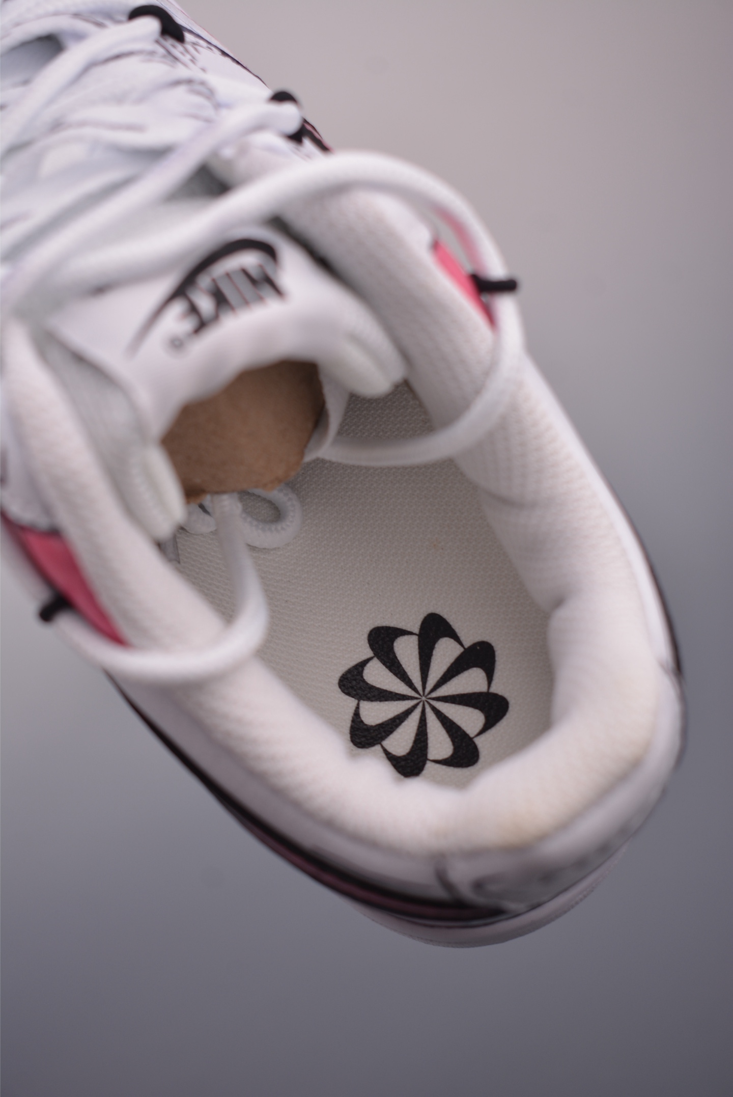 Nike Court Vision Low Hand-Painted Graffiti Sneakers - Classic Style & Comfort 10 i1755900543766 1888 0 8