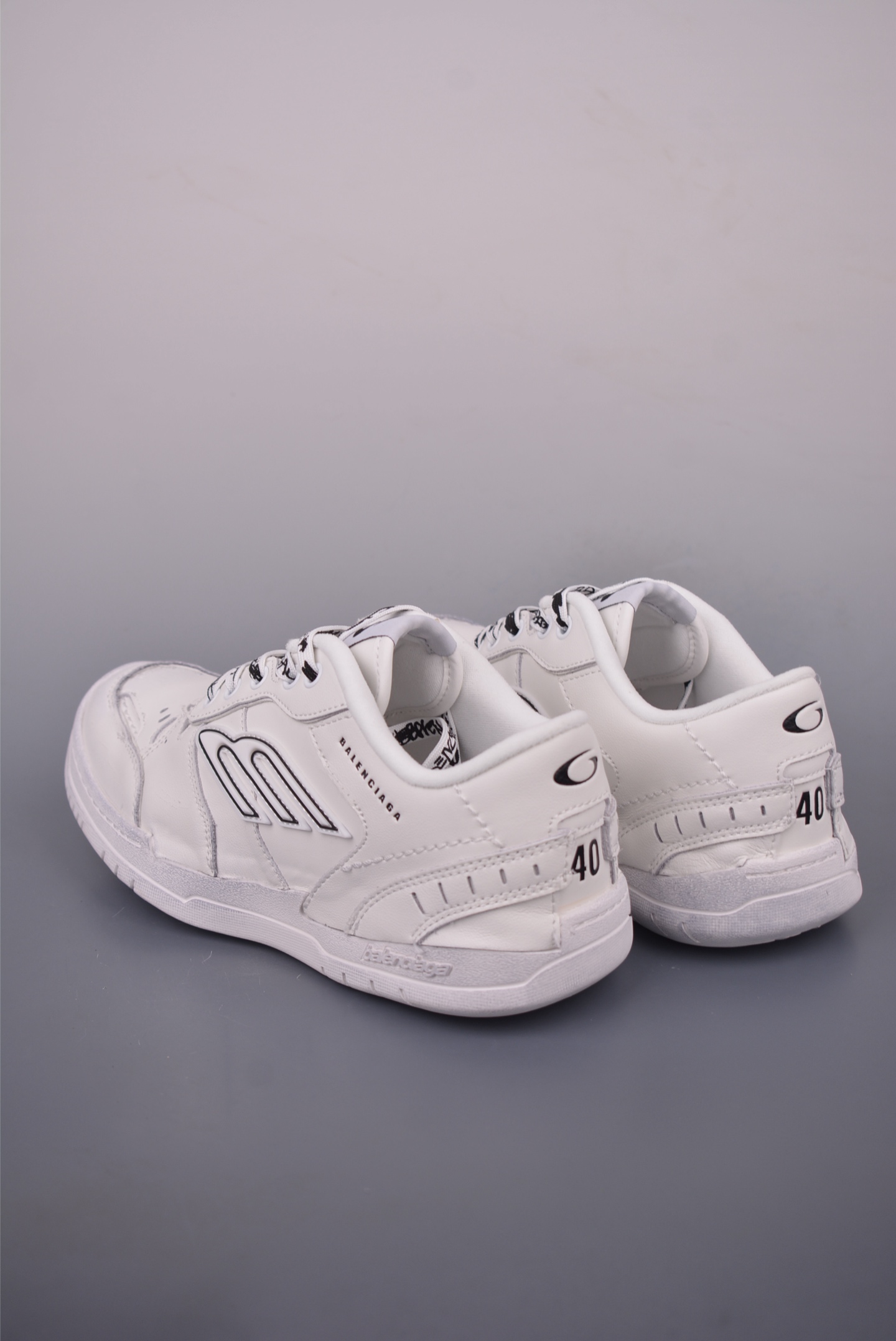 Balenciaga 16th Generation White Leather Sneakers - Company Grade Version 2 i1755900704919 431 0 1