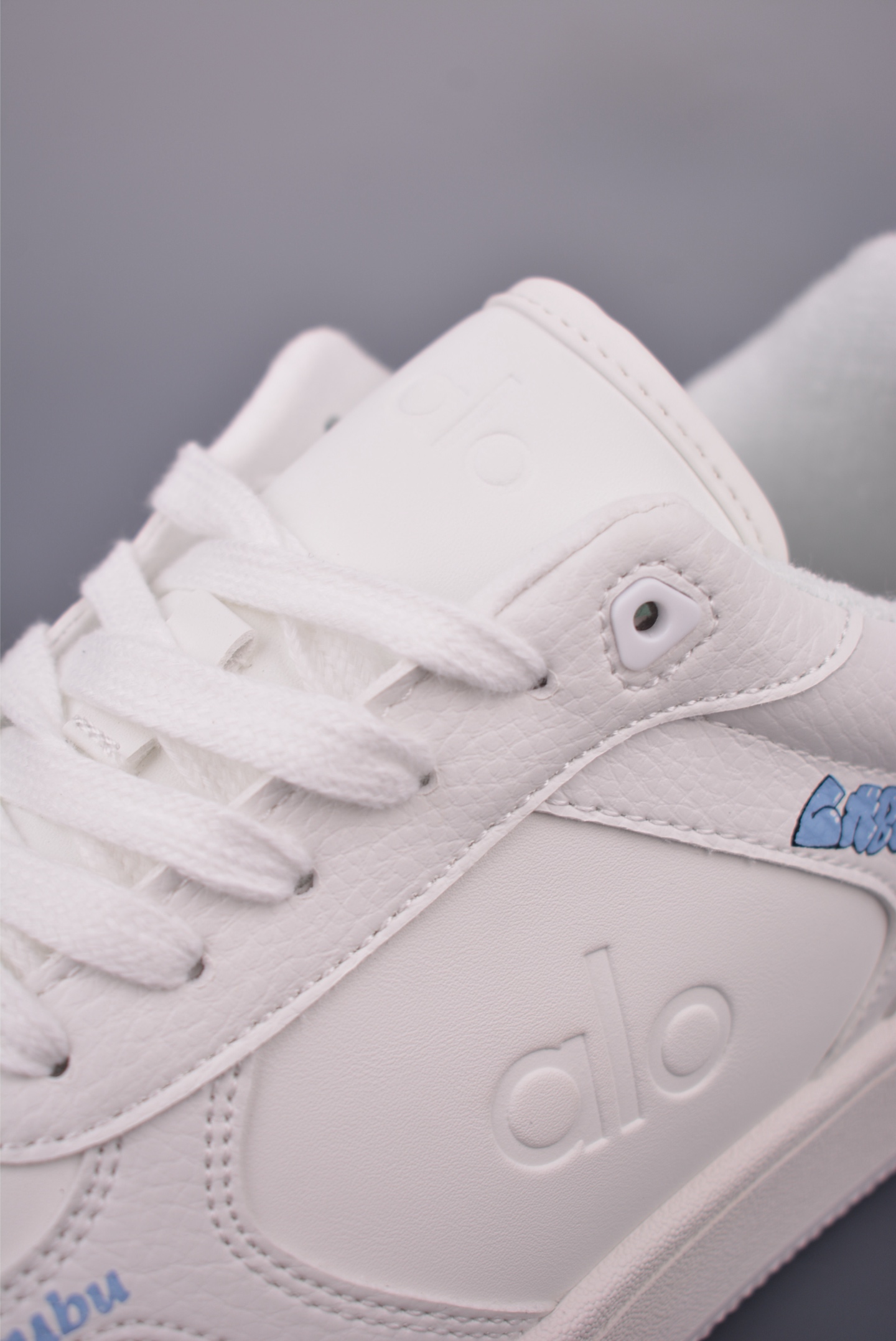 Alo Yoga Recovery Mode LABUBU White Leather Low-Top Sneakers 7 i1755900742490 5048 0 6