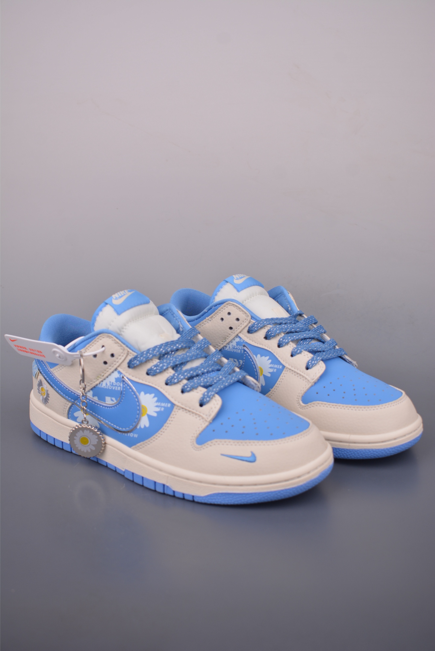 Nike SB Dunk Low Pro "Daisy" Sneakers Premium Leather Original Materials 2 i1755901010142 2861 0 0