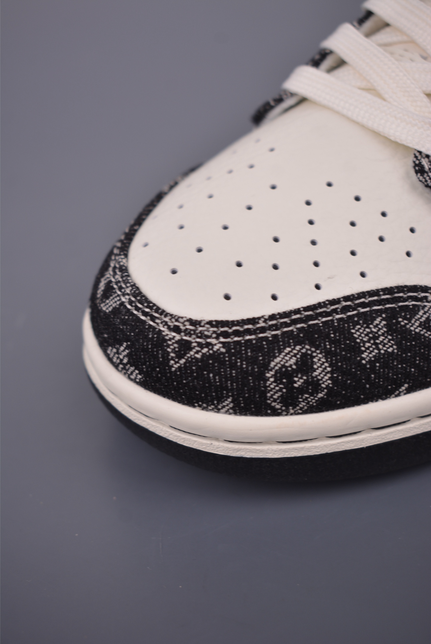 Nike SB Dunk Low Louis Vuitton Custom Sneakers, Premium Leather, All Sizes 7 i1755901052777 1151 0 5
