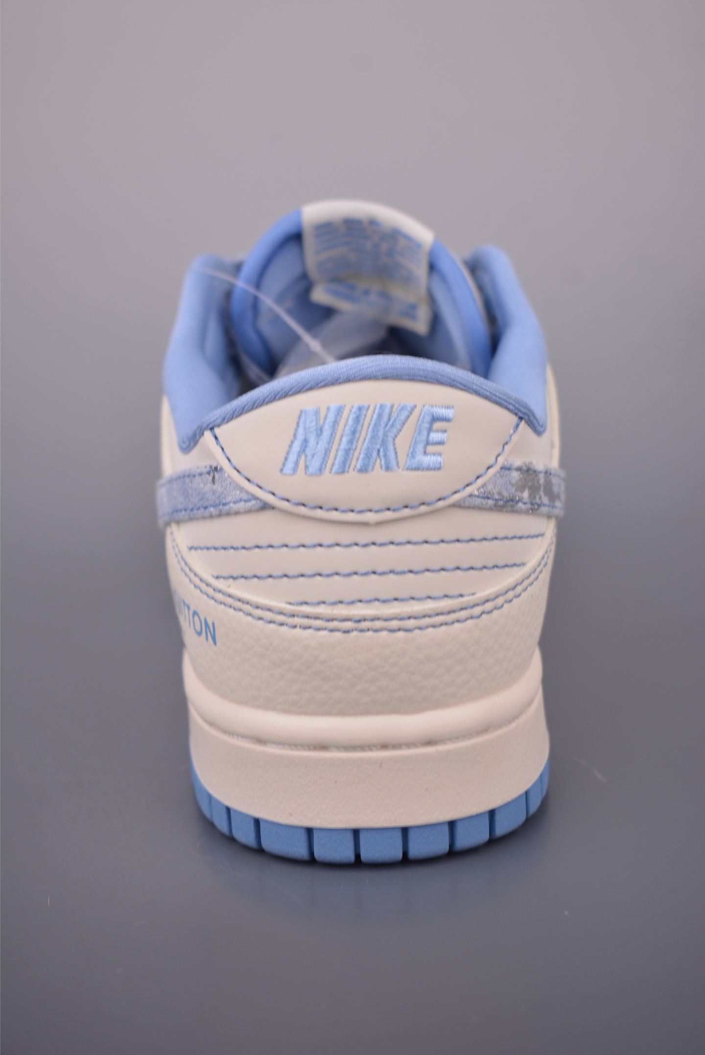 Nike SB Dunk Low Louis Vuitton Cream/Blue Designer Sneakers 4 i1755901124817 7165 0 3