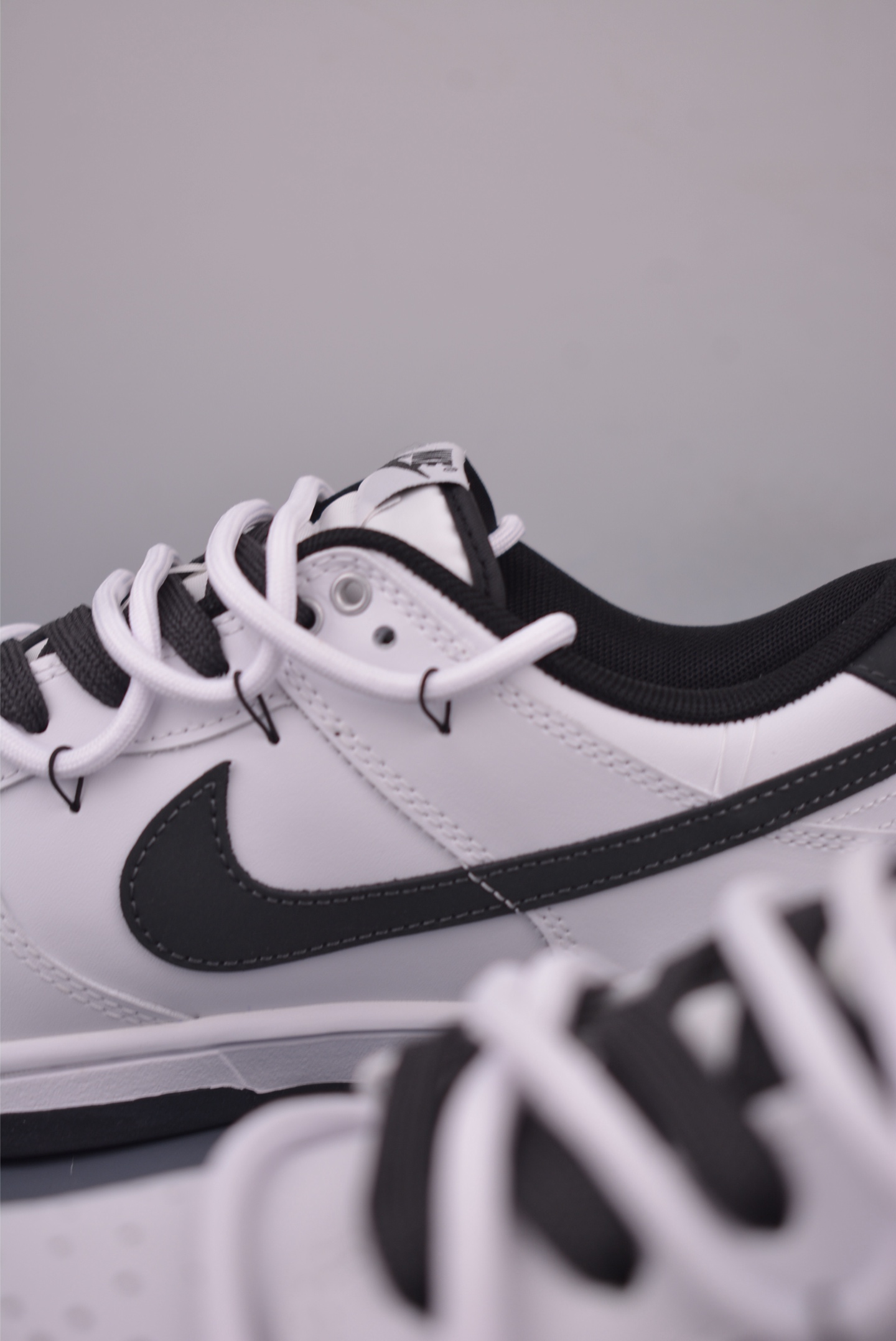 Nike SB Dunk Low AMPR White Black Deconstructed Sneakers Fashionable Design 9 i1755901204050 1798 0 7