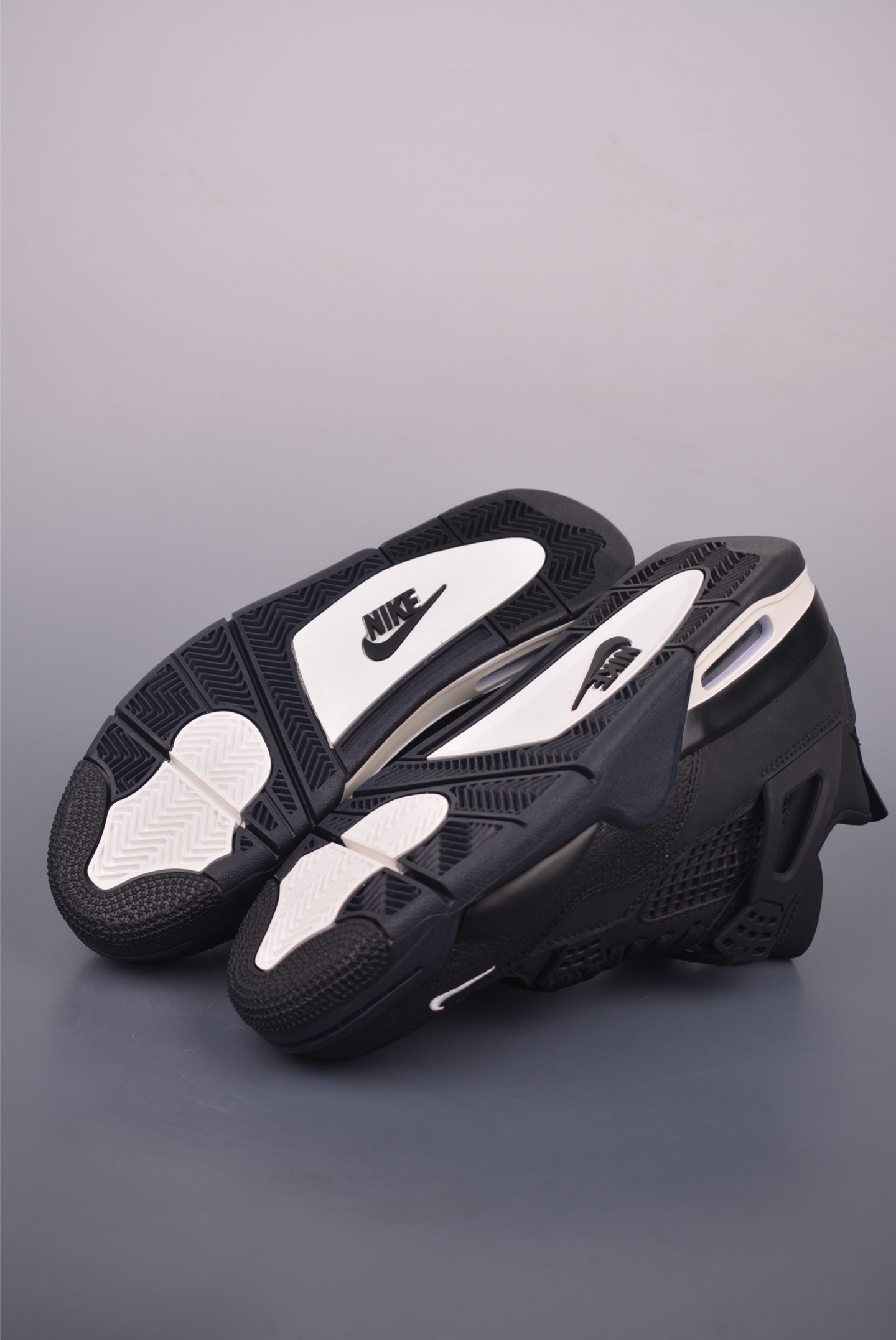Air Jordan 4 Retro - Premium Comfort, Authentic Style 4 i1755901350177 3402 0 2