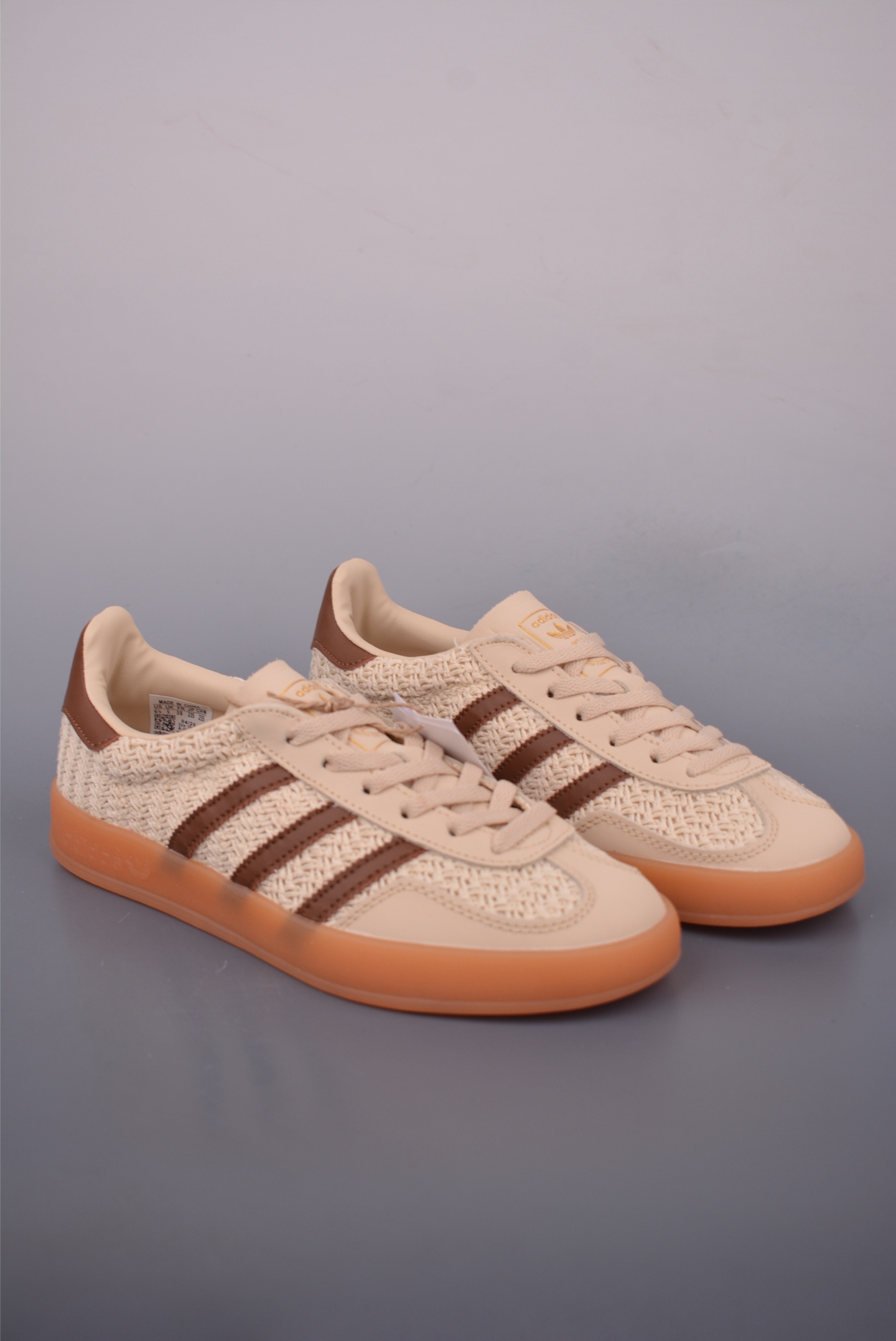 adidas Originals Gazelle Indoor Low-Top Sneakers - Casual, Comfortable, Durable 2 i1755901645663 8383 0 0