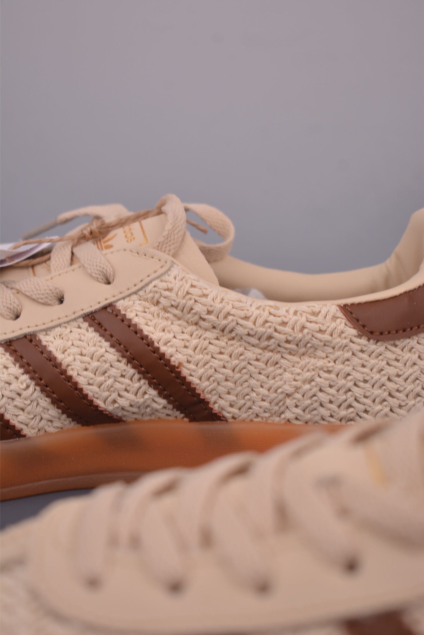 adidas Originals Gazelle Indoor Low-Top Sneakers - Casual, Comfortable, Durable 9 i1755901645723 4932 0 7