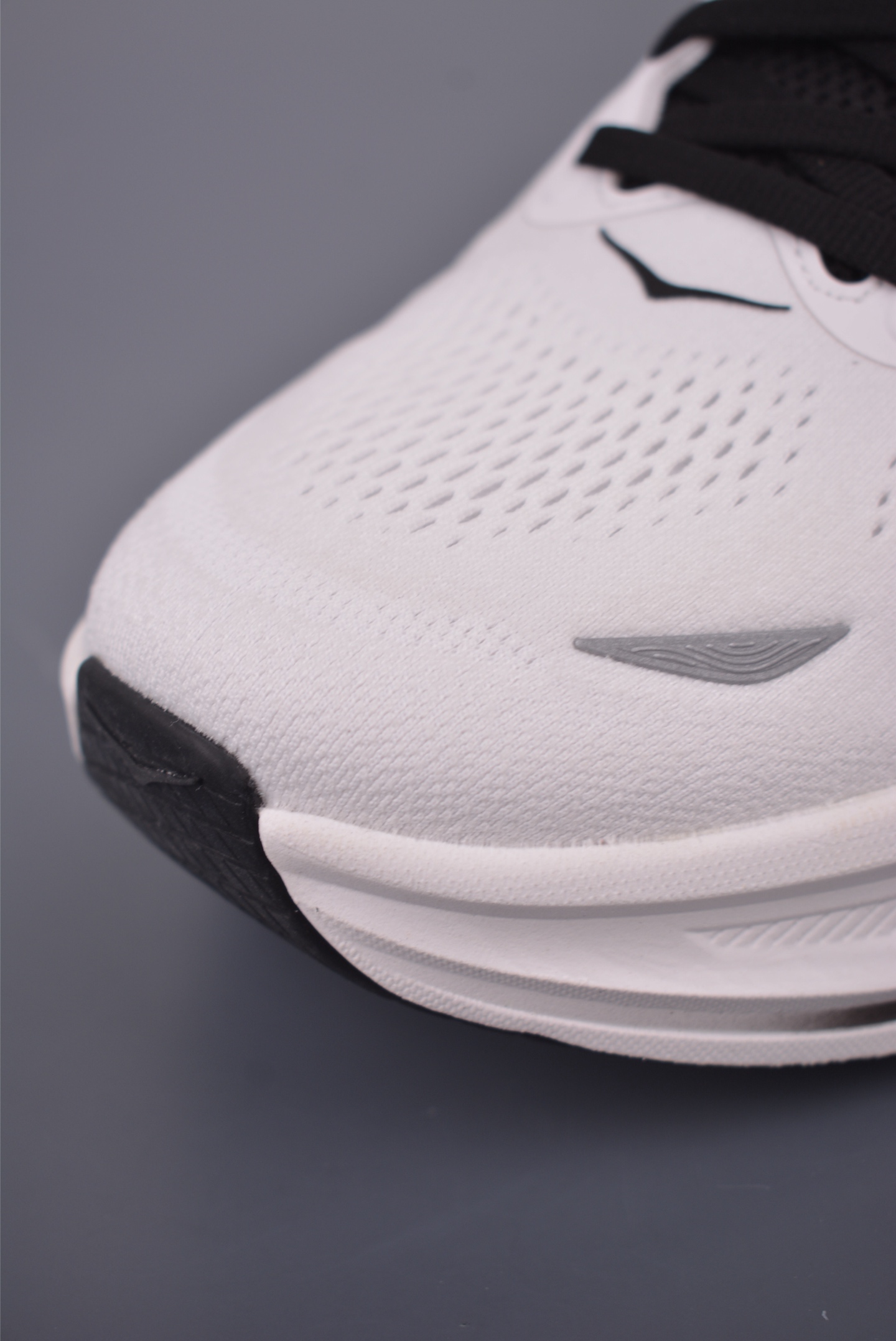 Hoka One One Bondi 9 Wide: Comfortable, Cushioned Running Shoes - White/Black 7 i1755990838119 7069 0 5
