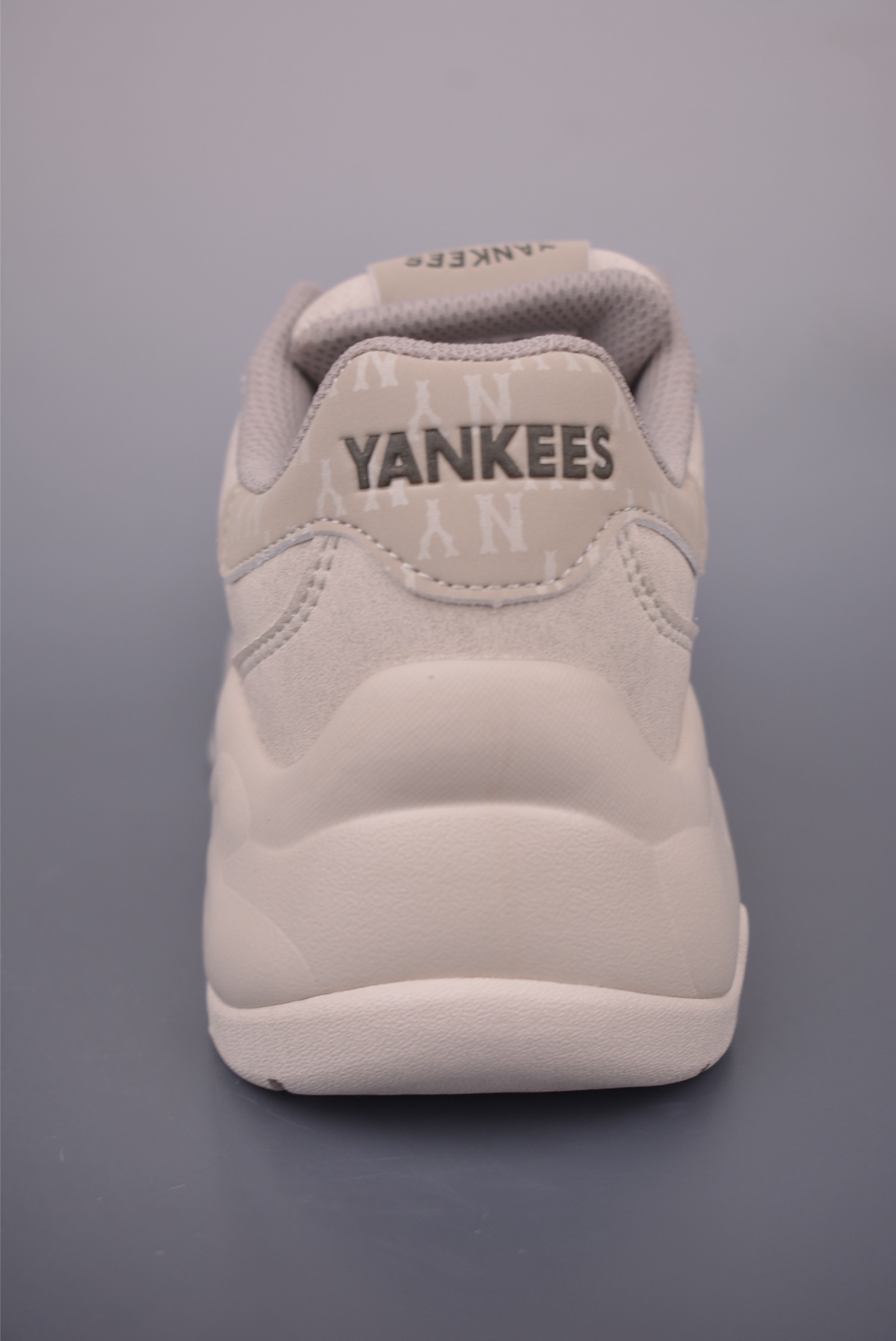 MLB Bigball Chunky Vintage Mono New York Yankees Platform Sneakers 4 i1755991280040 4190 0 3
