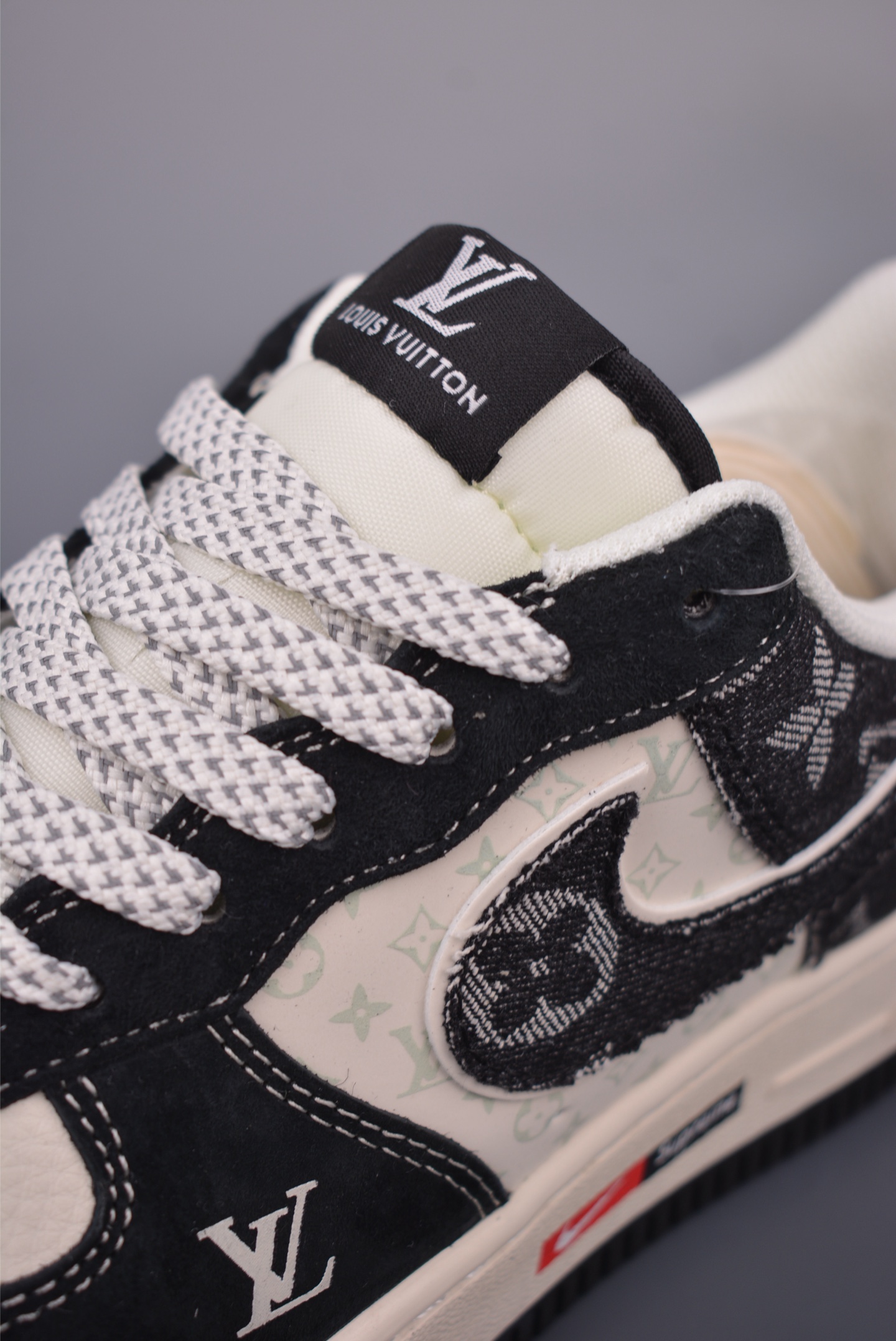 Nike Air Force 1 Low Louis Vuitton Collab Sneakers - Premium Edition 7 i1755991326489 1090 0 6