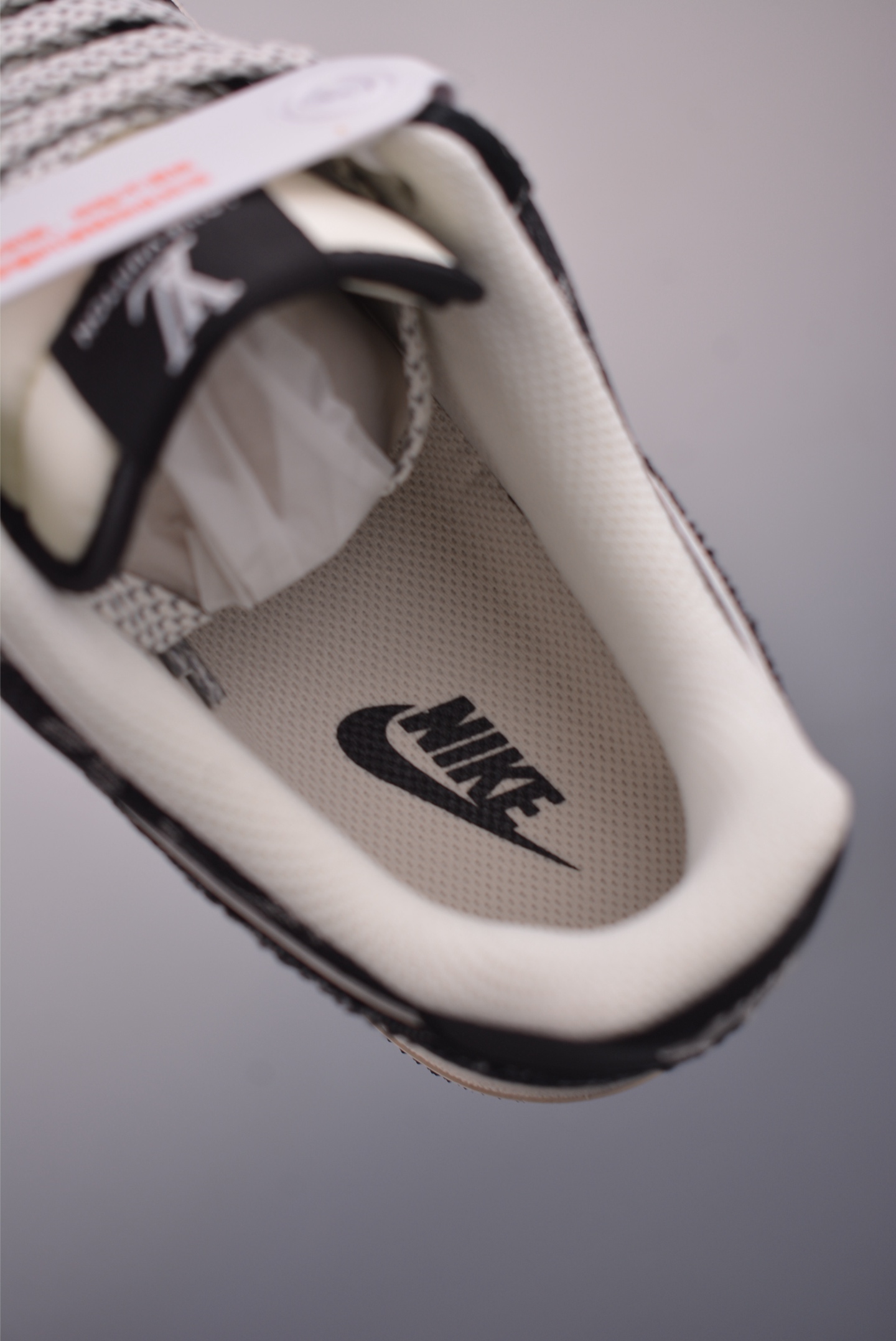 Nike Air Force 1 Low Louis Vuitton Collab Sneakers - Premium Edition 9 i1755991326550 6397 0 8