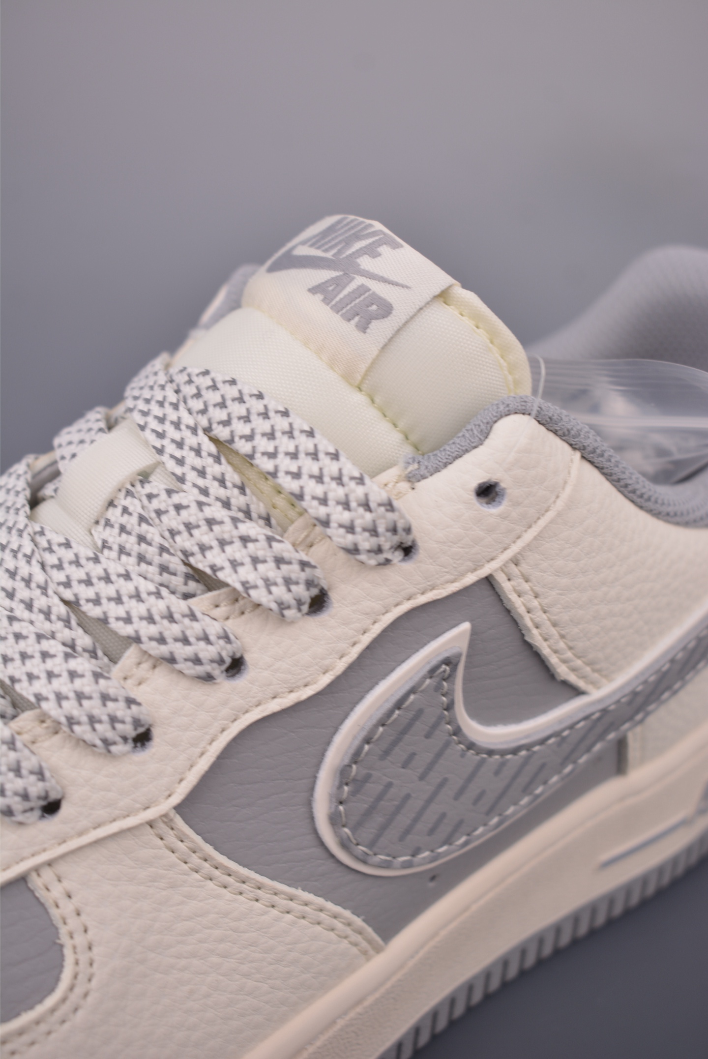 Nike Air Force 1 Low Givenchy Collab Sneakers - Limited Edition Style 8 i1755991369552 281 0 6