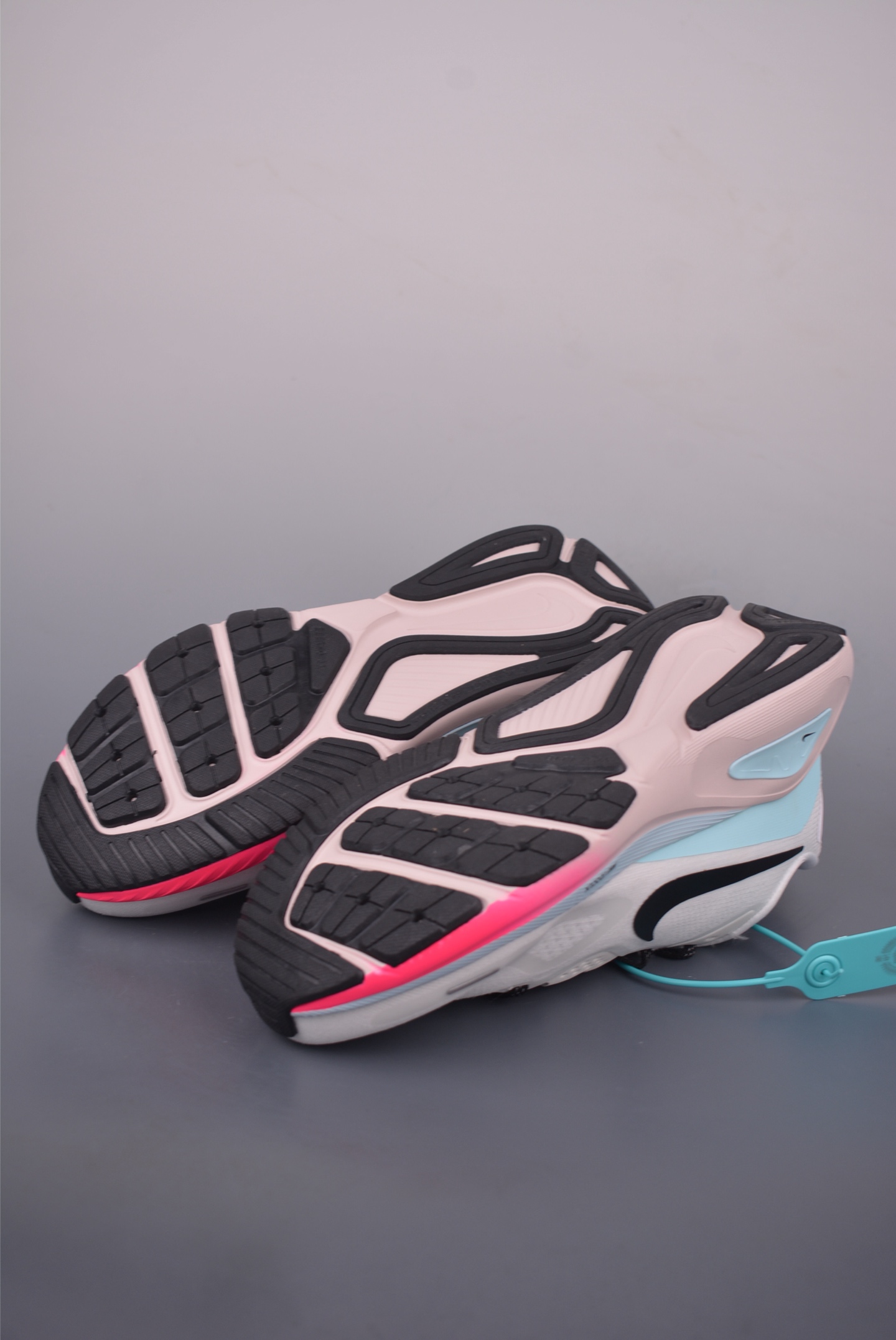 Nike Air Structure 26 Running Shoes: Zoom Cushioning, High-Performance Design 3 i1755991595910 653 0 2