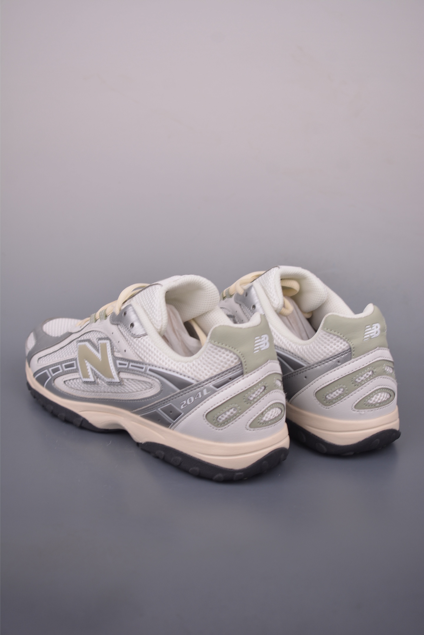 New Balance 204 Series Retro Casual Athletic Shoes - Versatile and Stylish 2 i1755991655728 6708 0 1