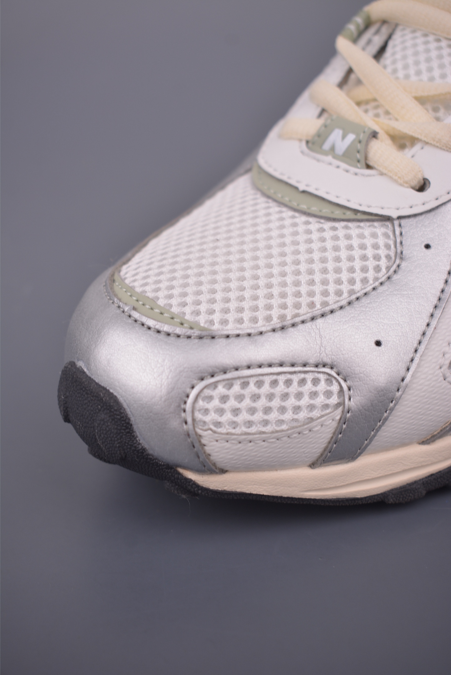 New Balance 204 Series Retro Casual Athletic Shoes - Versatile and Stylish 6 i1755991657413 7780 0 5