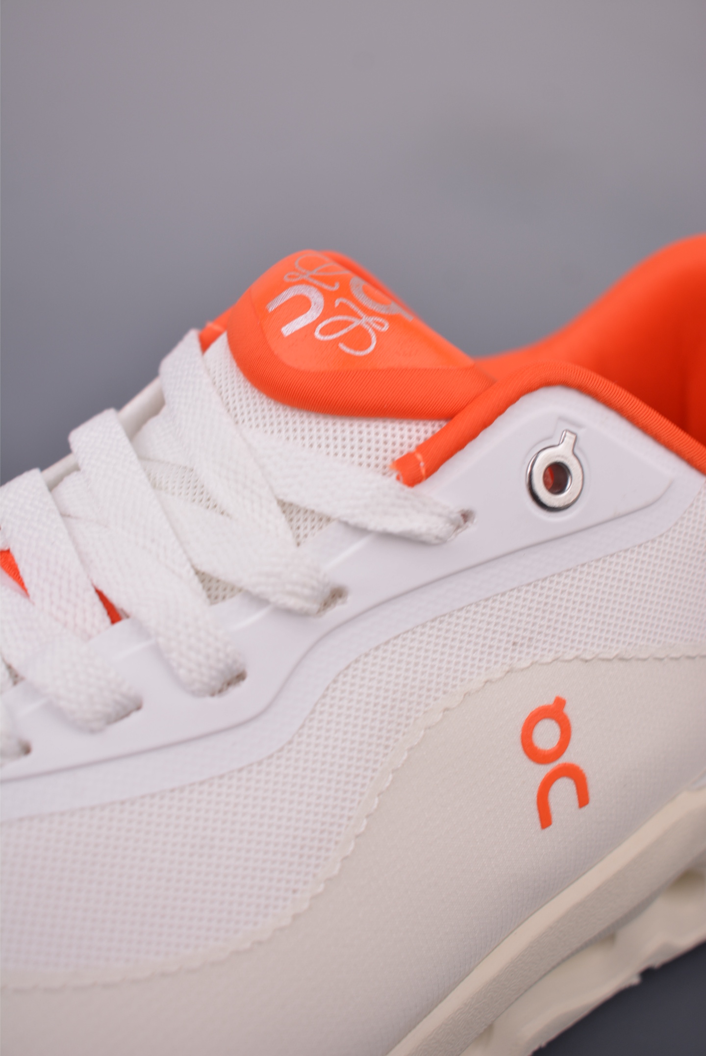 Loewe Cloudtilt 2.0 White/Orange Running Shoes - Urban Street Style 7 i1755991706351 9571 0 6