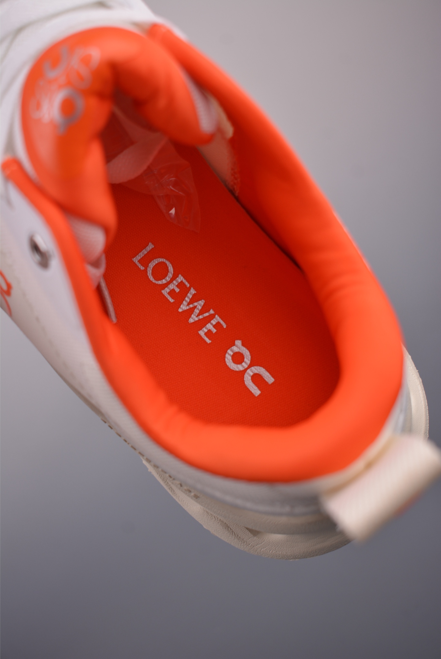 Loewe Cloudtilt 2.0 White/Orange Running Shoes - Urban Street Style 9 i1755991707985 7088 0 8