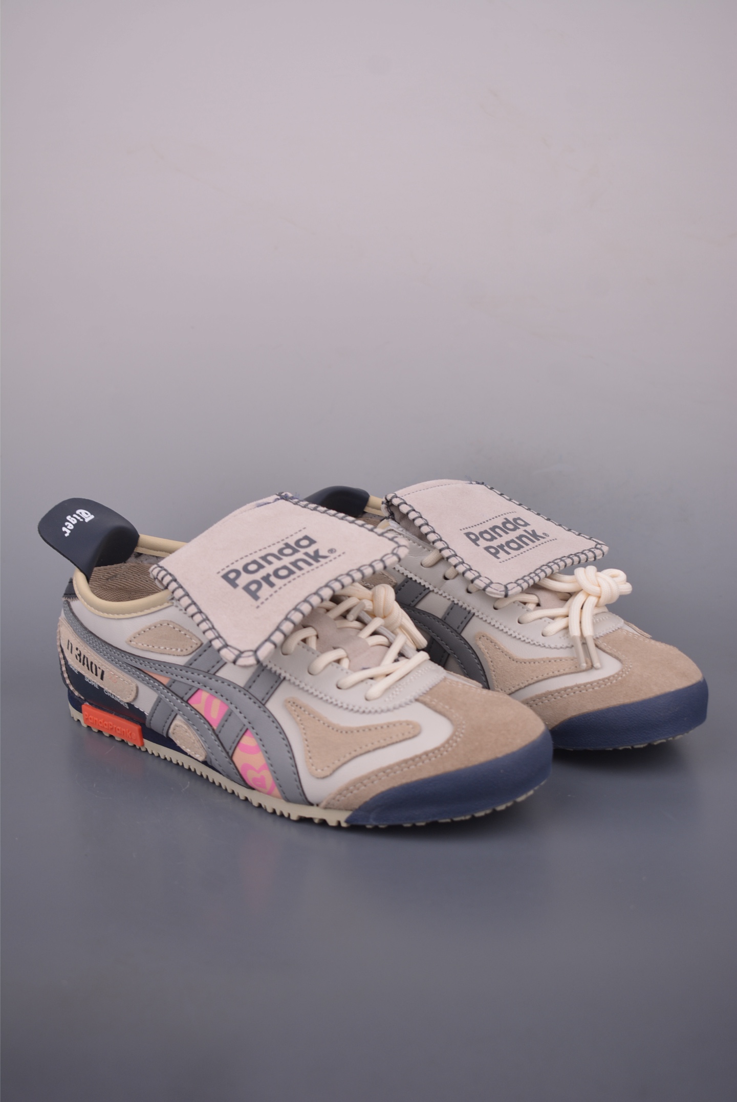 Onitsuka Tiger Mexico 66 'Panda Prank' Leather Low-Top Sneakers 2 i1755991794850 4193 0 0