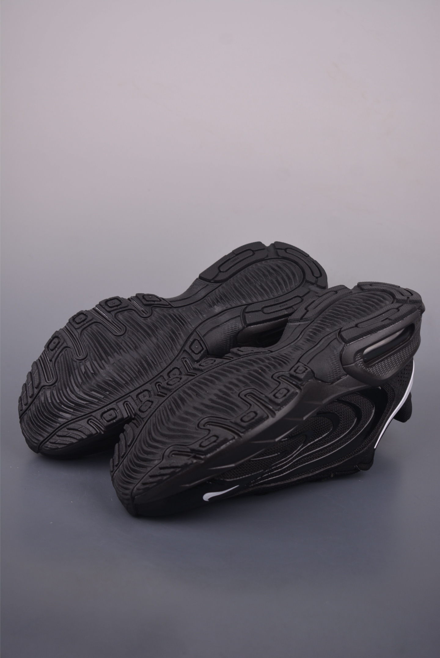 Nike Air Max Fire: Comfortable, Versatile, and Retro Air Cushion Sneakers 4 i1755991844175 1373 0 2