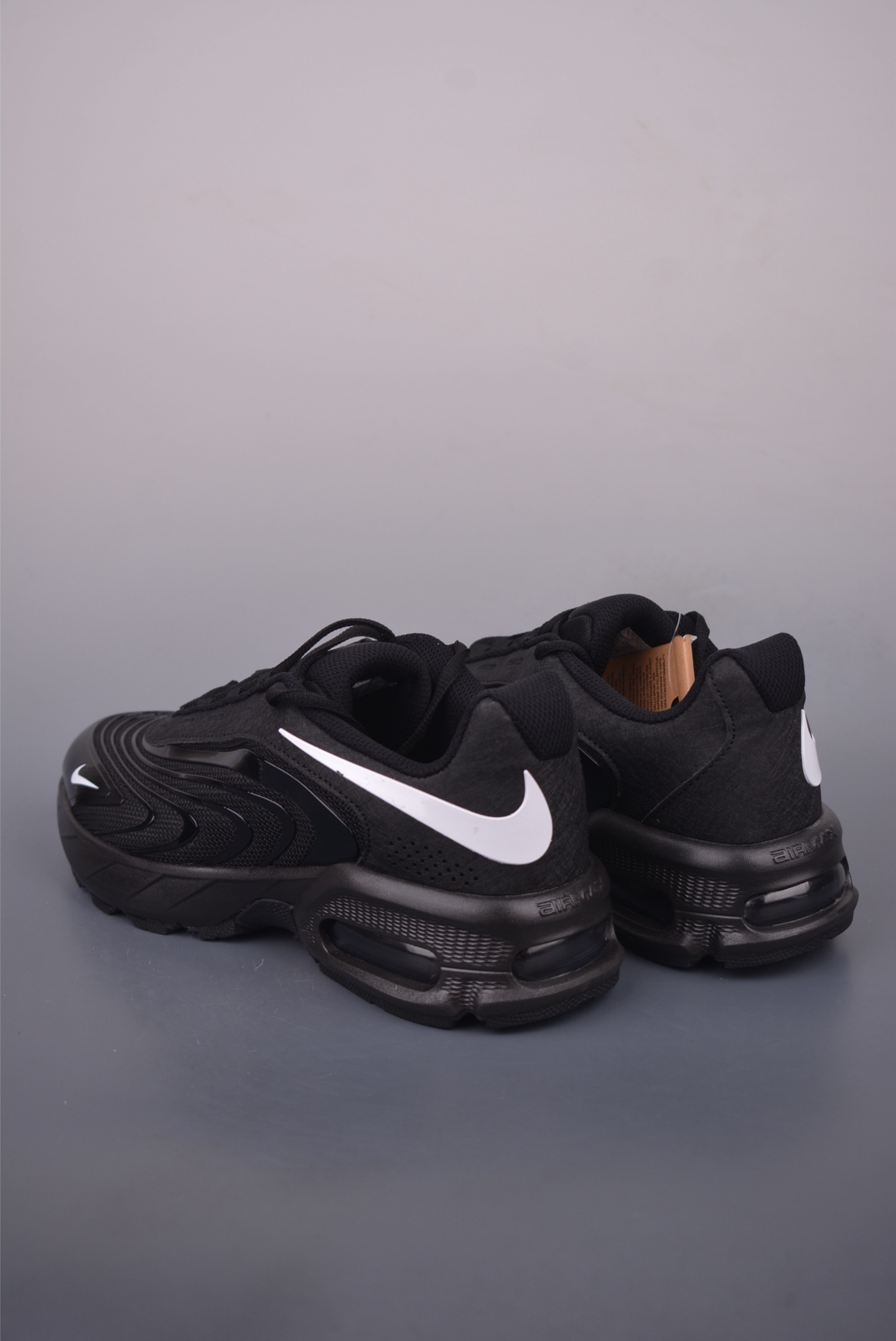 Nike Air Max Fire: Comfortable, Versatile, and Retro Air Cushion Sneakers 3 i1755991845746 9805 0 1