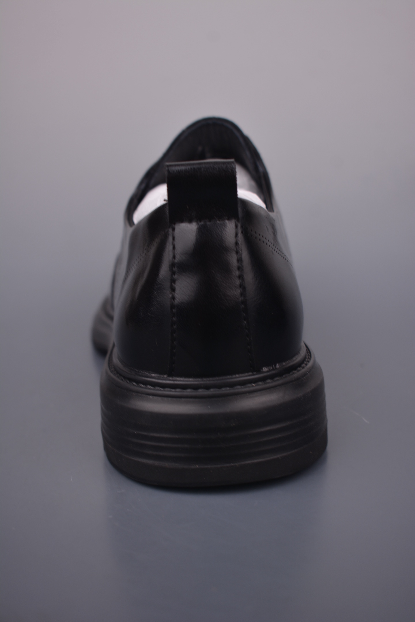 ECCO Men's Leather Loafers - Stylish, Comfortable and Durable Slip-On Shoes 5 i1755992309693 5744 0 3