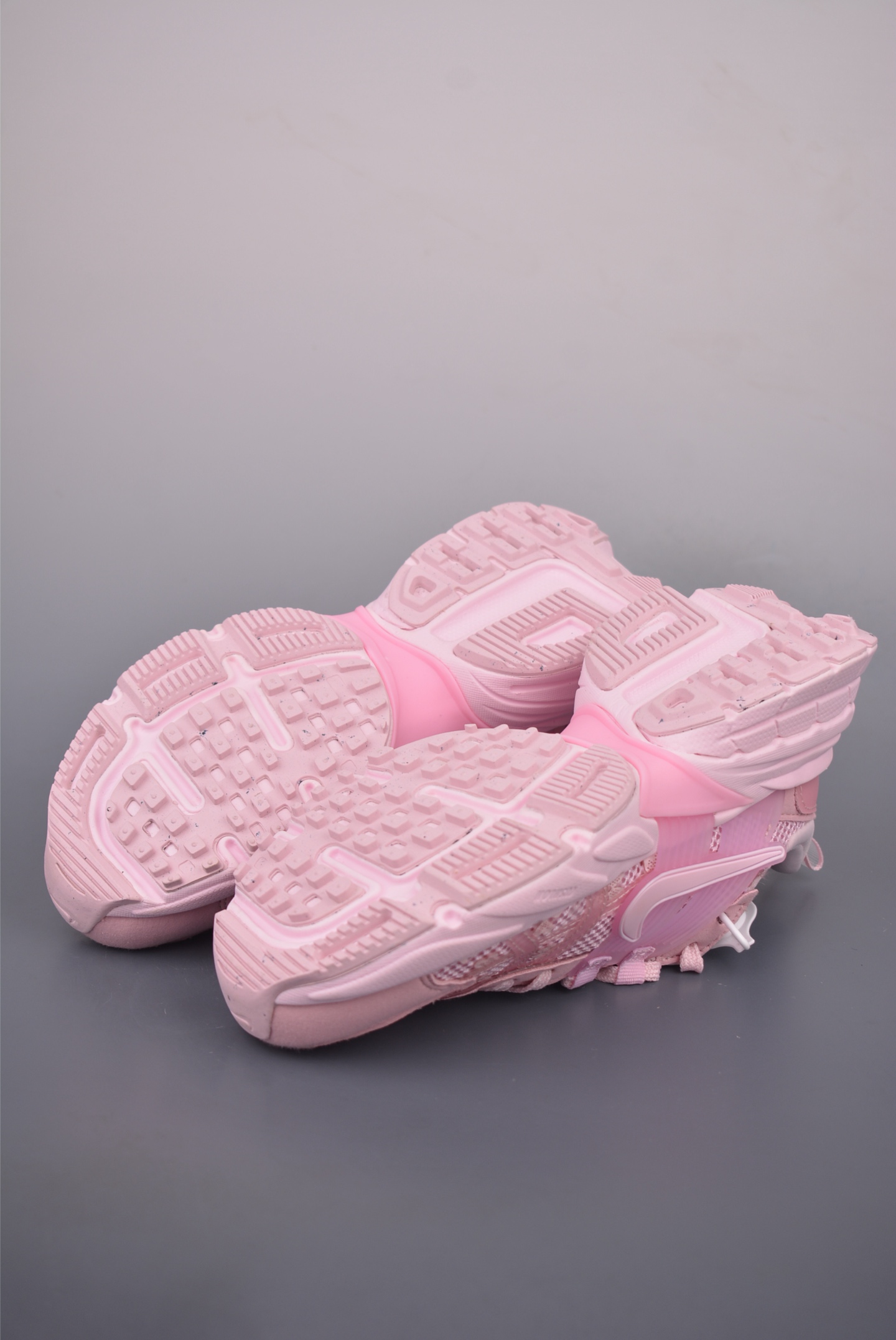 NIKE V2K Runtekk 版本 减震防滑复古低帮跑步鞋 HJ5269-600