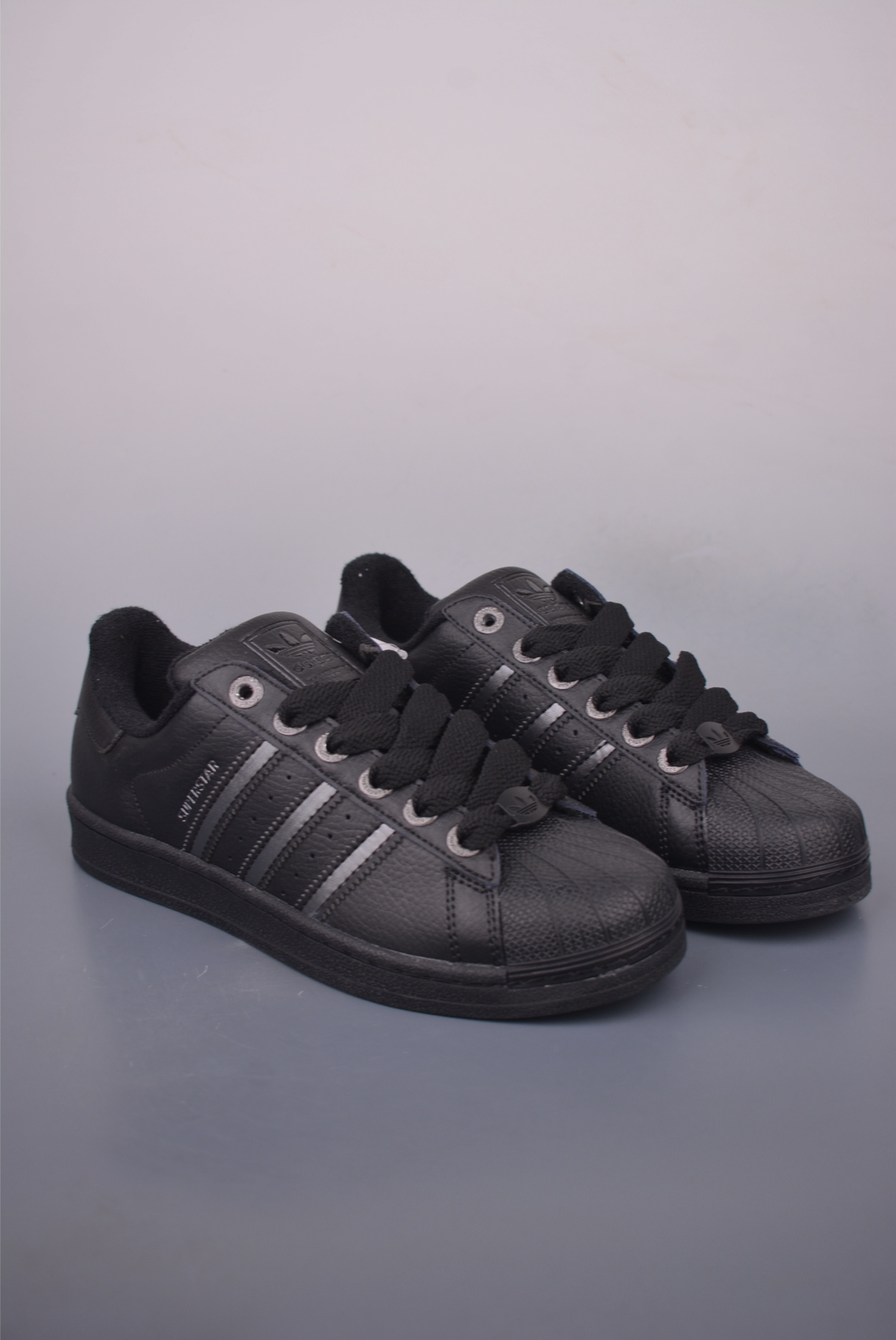 Adidas Originals Superstar 2nd Gen 2025 - Classic Shell Toe Sneakers 1 i1756077706220 1143 0 0