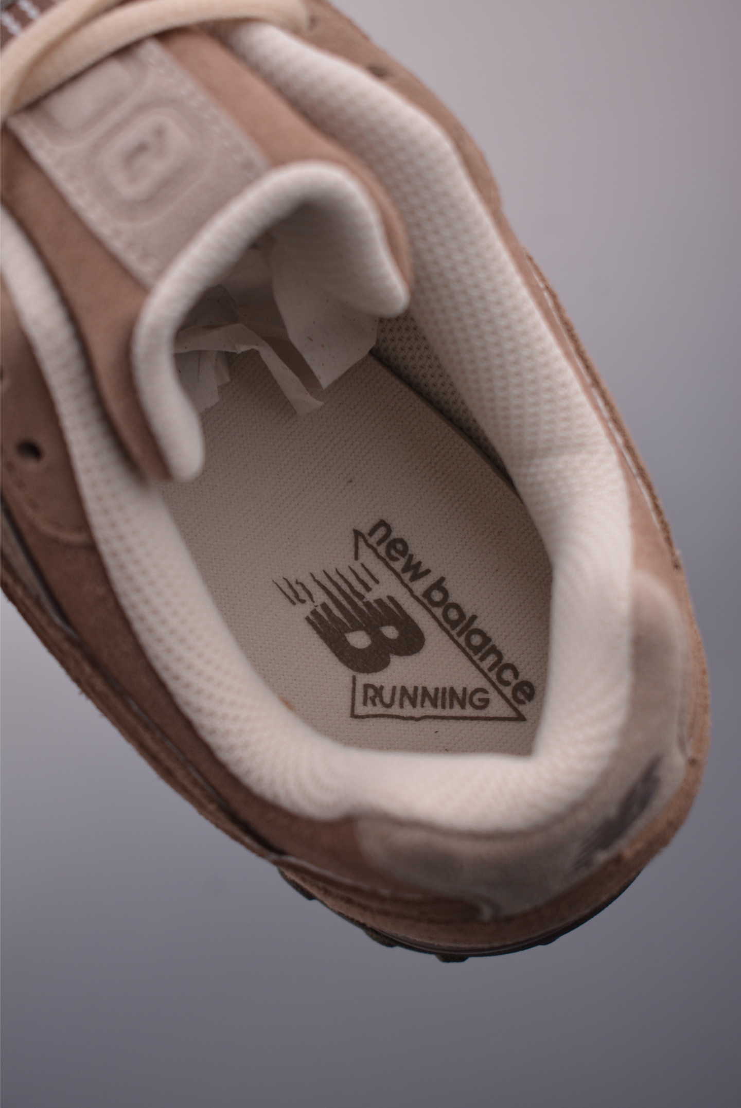 New Balance 204 Series Retro Casual Versatile Dad Running Shoes 10 i1756078656314 3069 0 8