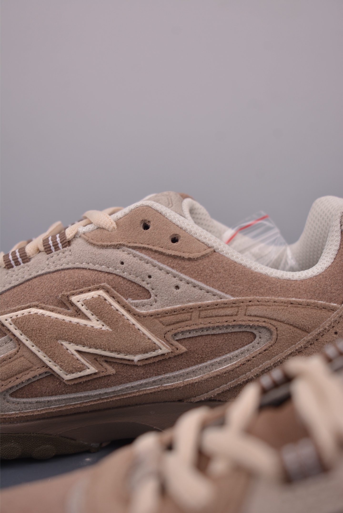 New Balance 204 Series Retro Casual Versatile Dad Running Shoes 9 i1756078656345 9069 0 7