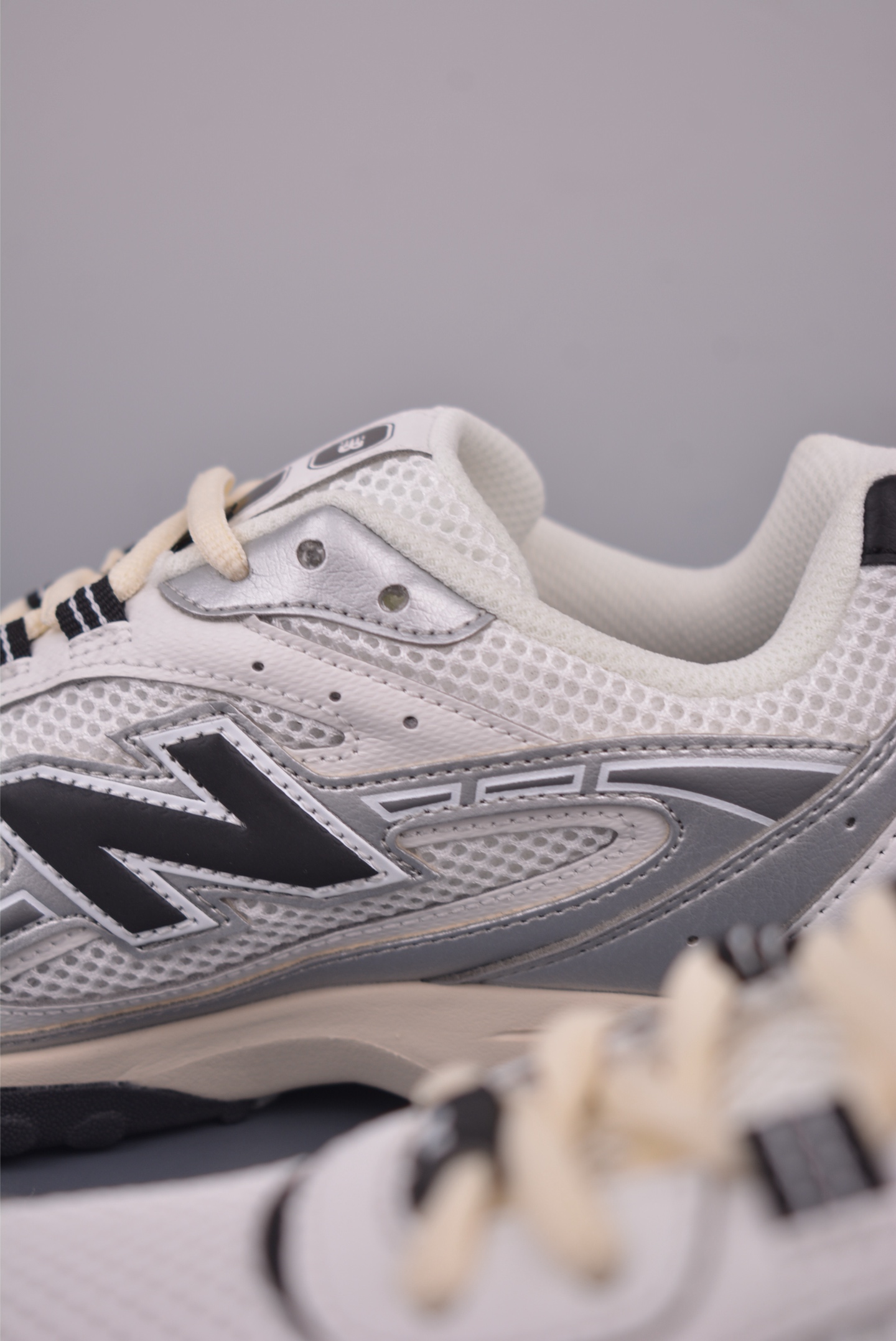 New Balance 204 Series Retro Casual Sneakers - Versatile Dad Running Shoes 9 i1756078710359 7009 0 7