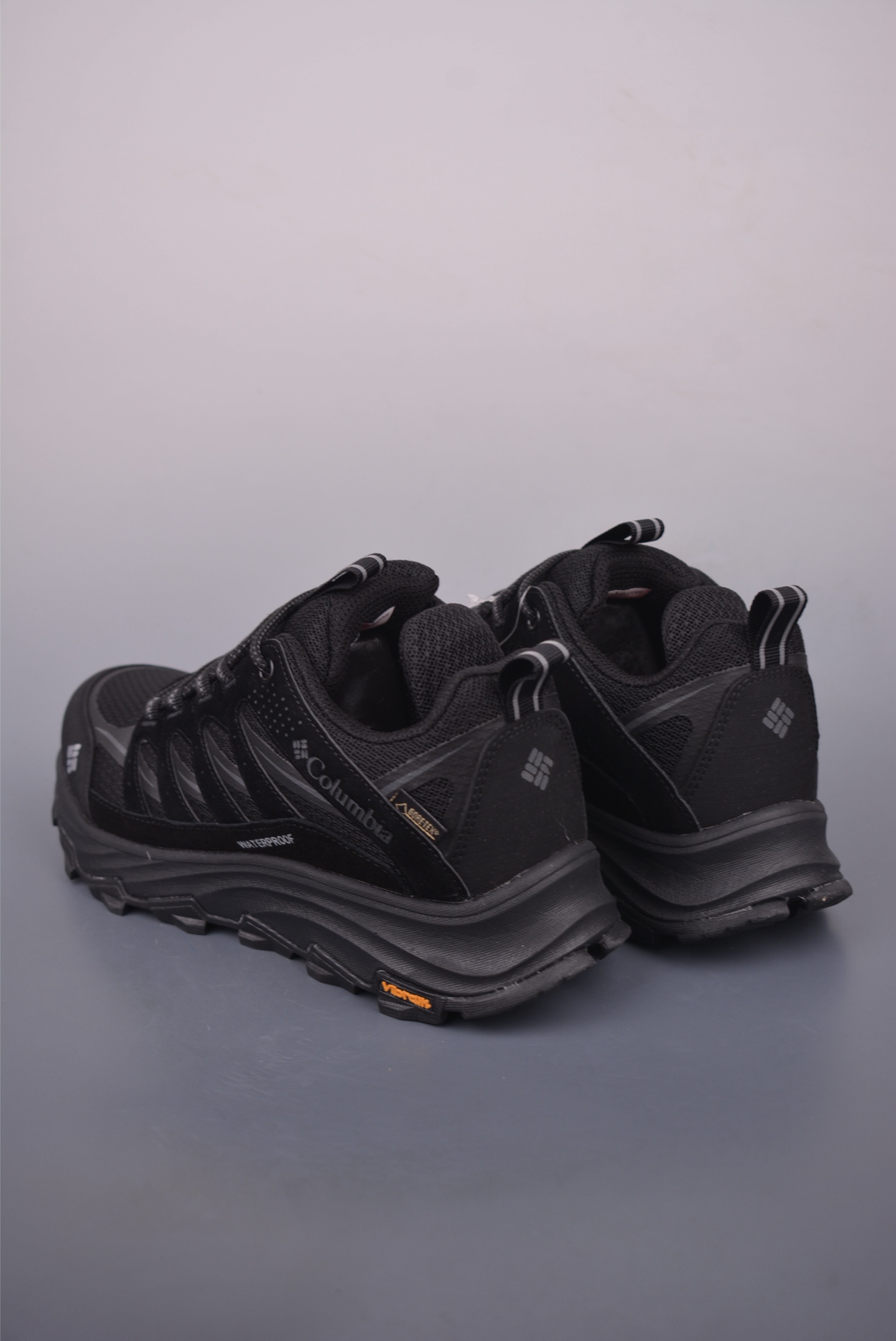 Columbia Men's Waterproof Hiking Shoes - Durable, Comfortable, and Slip-Resistant 3 i1756078738034 1682 0 1