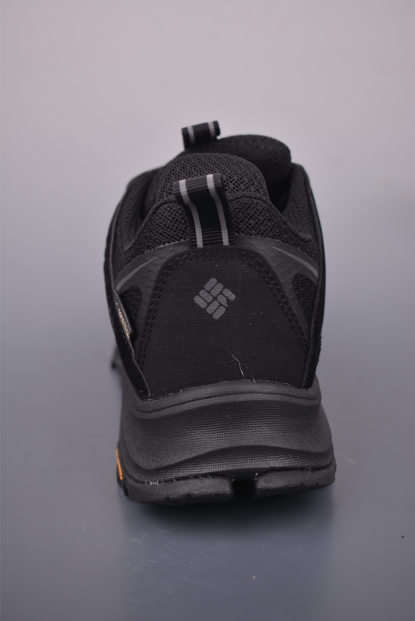 Columbia Men's Waterproof Hiking Shoes - Durable, Comfortable, and Slip-Resistant 5 i1756078738045 9289 0 3