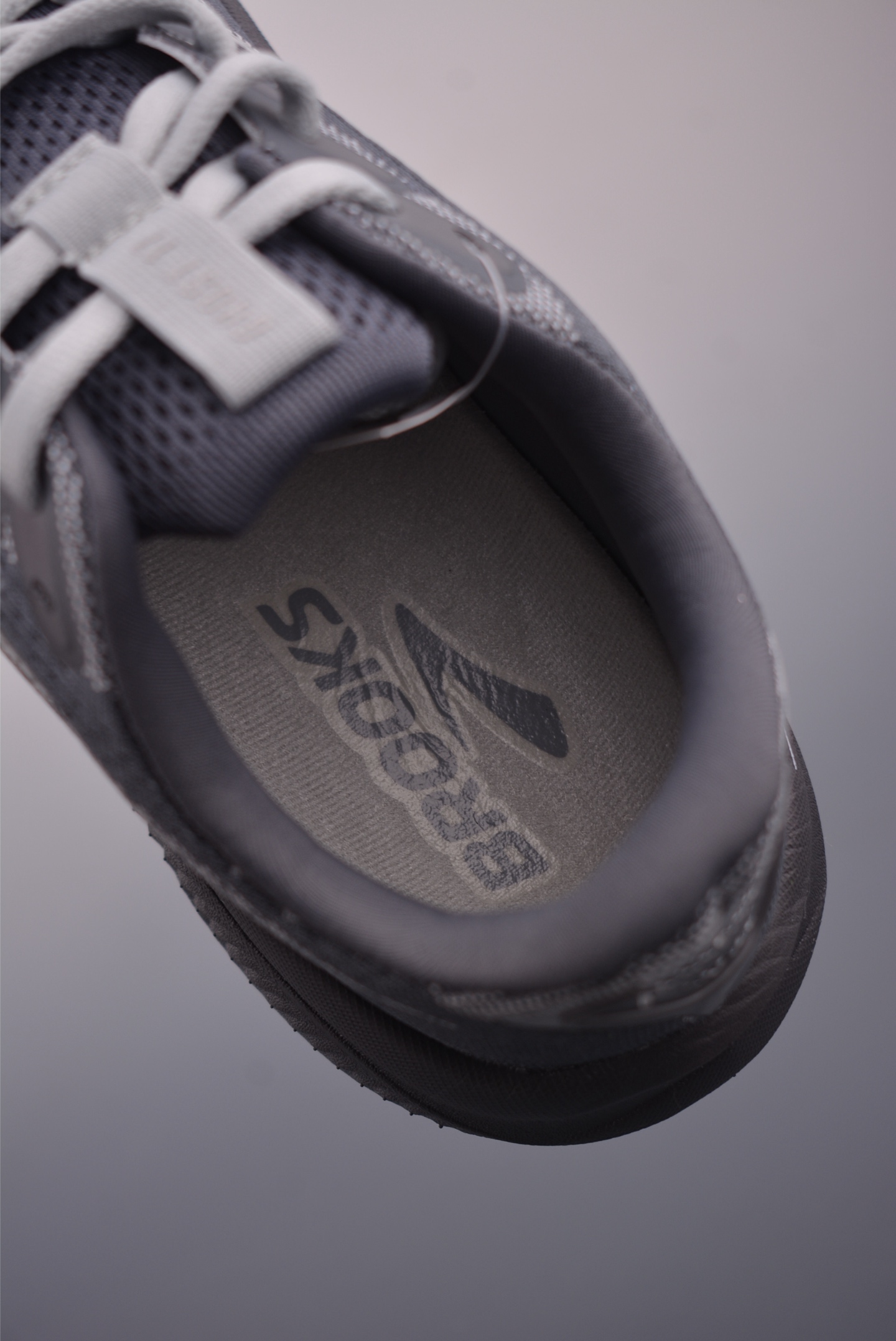 Brooks Ghost 17 Grey Running Shoes: Lightweight Comfort & Breathable Design 9 i1756078830444 7654 0 8