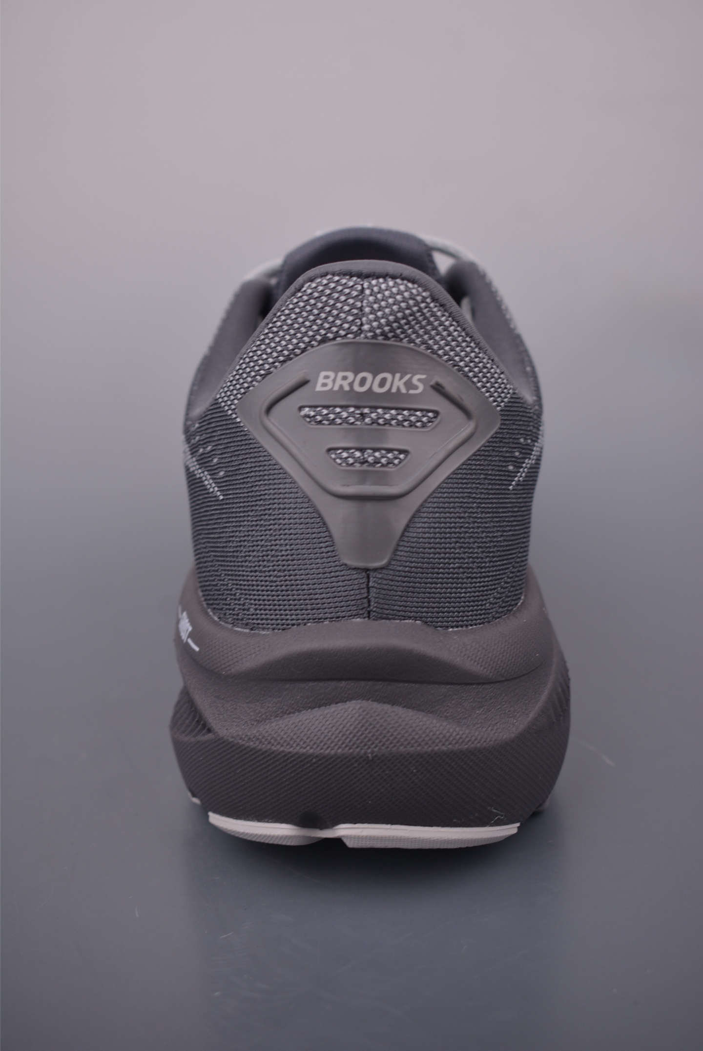 Brooks Ghost 17 Grey Running Shoes: Lightweight Comfort & Breathable Design 4 i1756078832423 8588 0 3