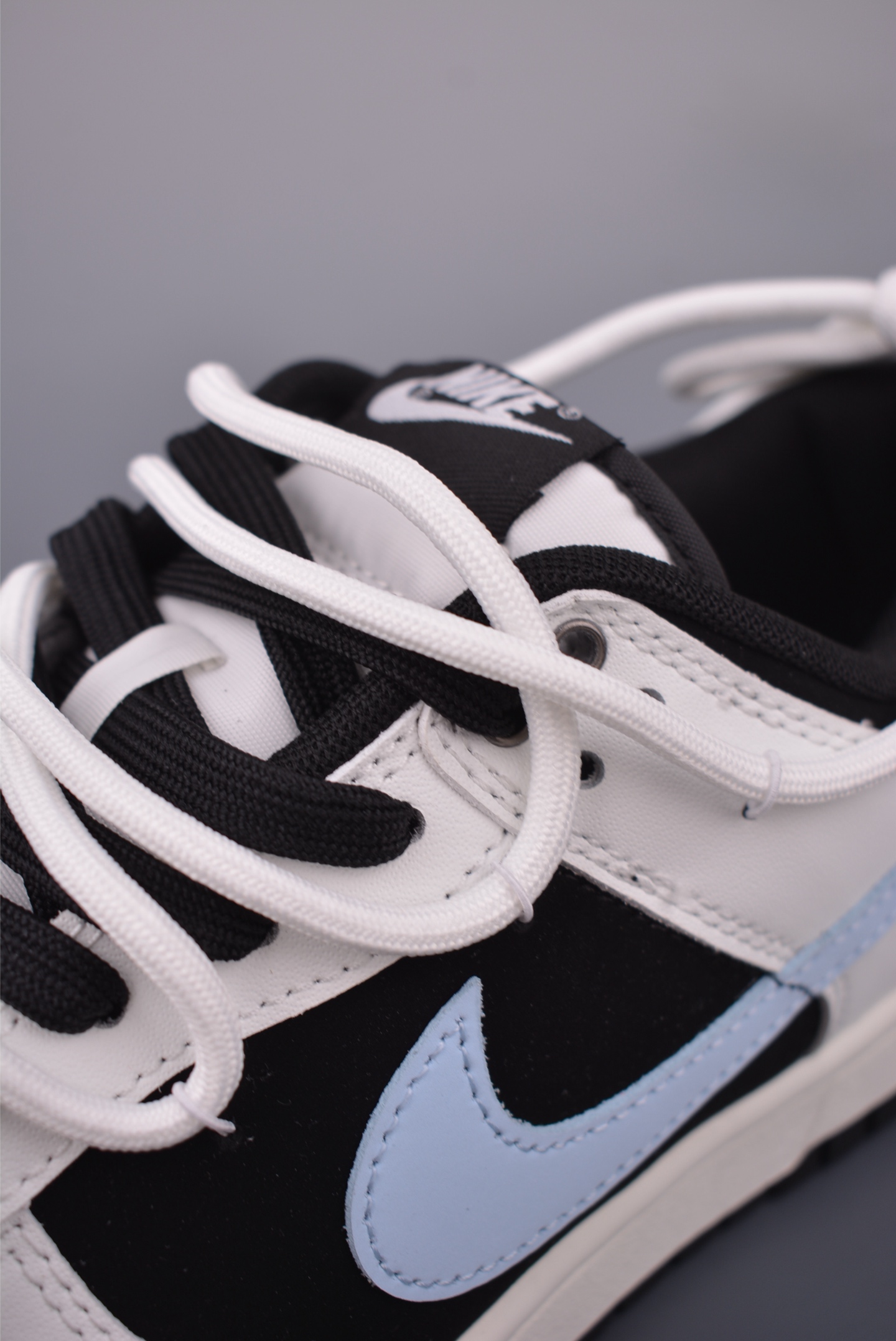 Nike SB Dunk Low Miragle Deconstructed Sneakers - Superior Comfort & Style 8 i1756079136029 2847 0 6