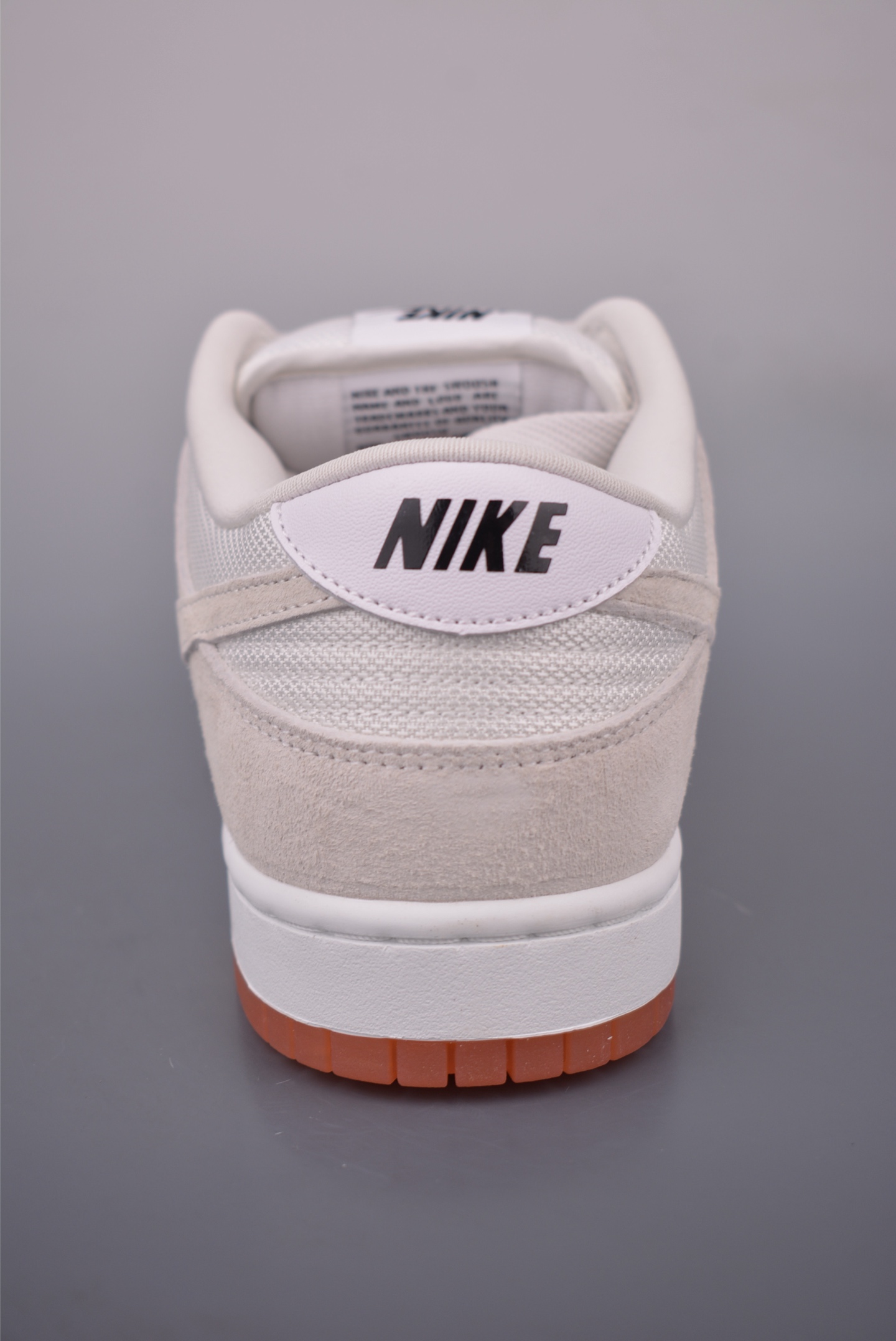 Nike SB Dunk Low Premium Leather Sneakers, Comfortable and Durable 5 i1756079255009 6860 0 3