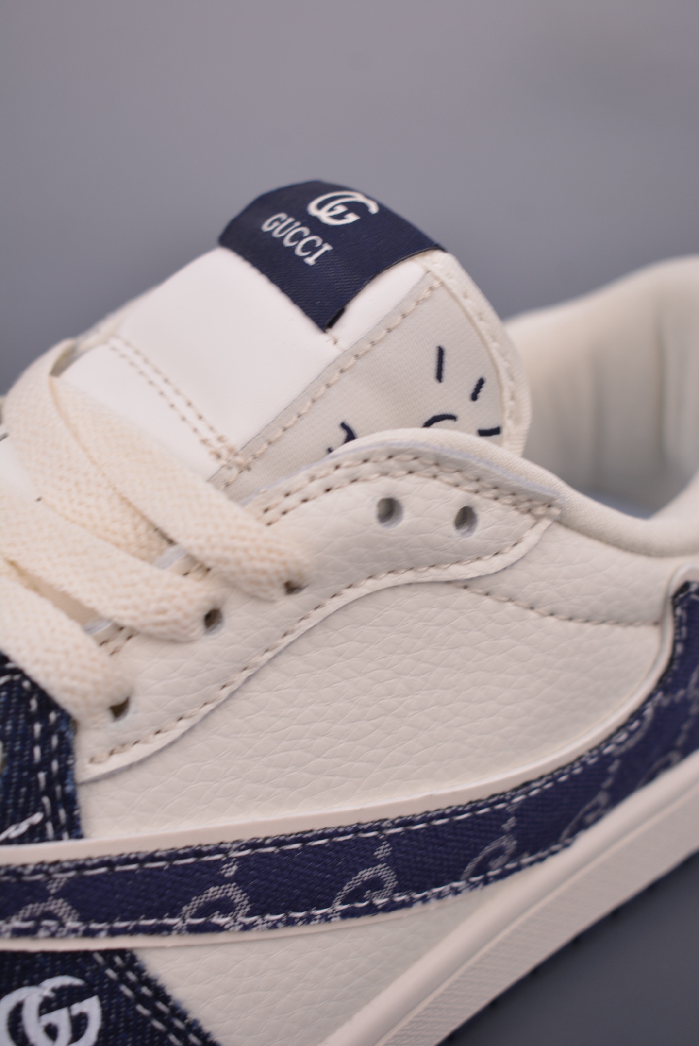 Fragment x Travis Scott x Guuci Air Jordan 1 Low 三方联名倒钩 LD2028