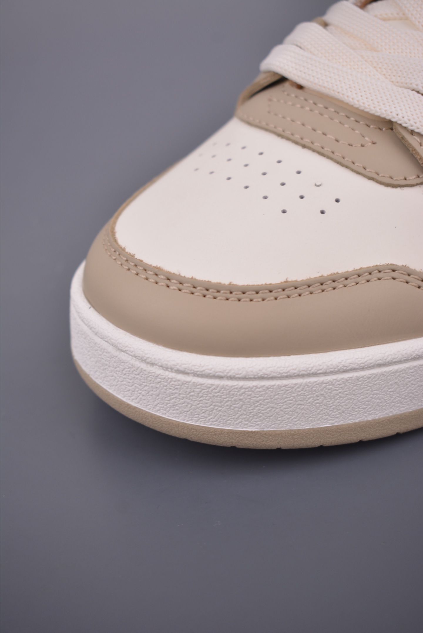 Fendi Match Sneakers - Round Toe, Thick Sole, Couple's Casual Shoes 6 i1756079455860 8420 0 5