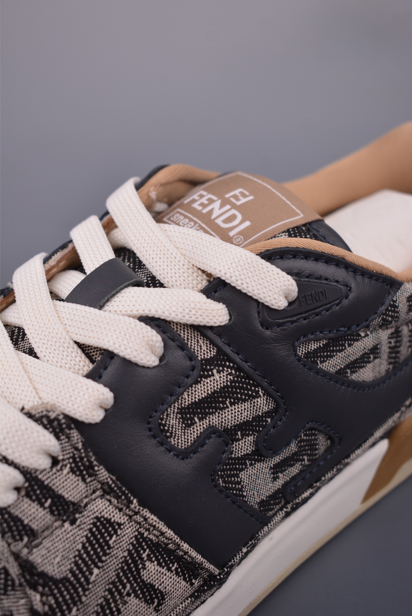 Fendi Match Sneakers Round Toe Platform Couple Casual Shoes - Style 7E1493L11 8 i1756079474941 4748 0 6