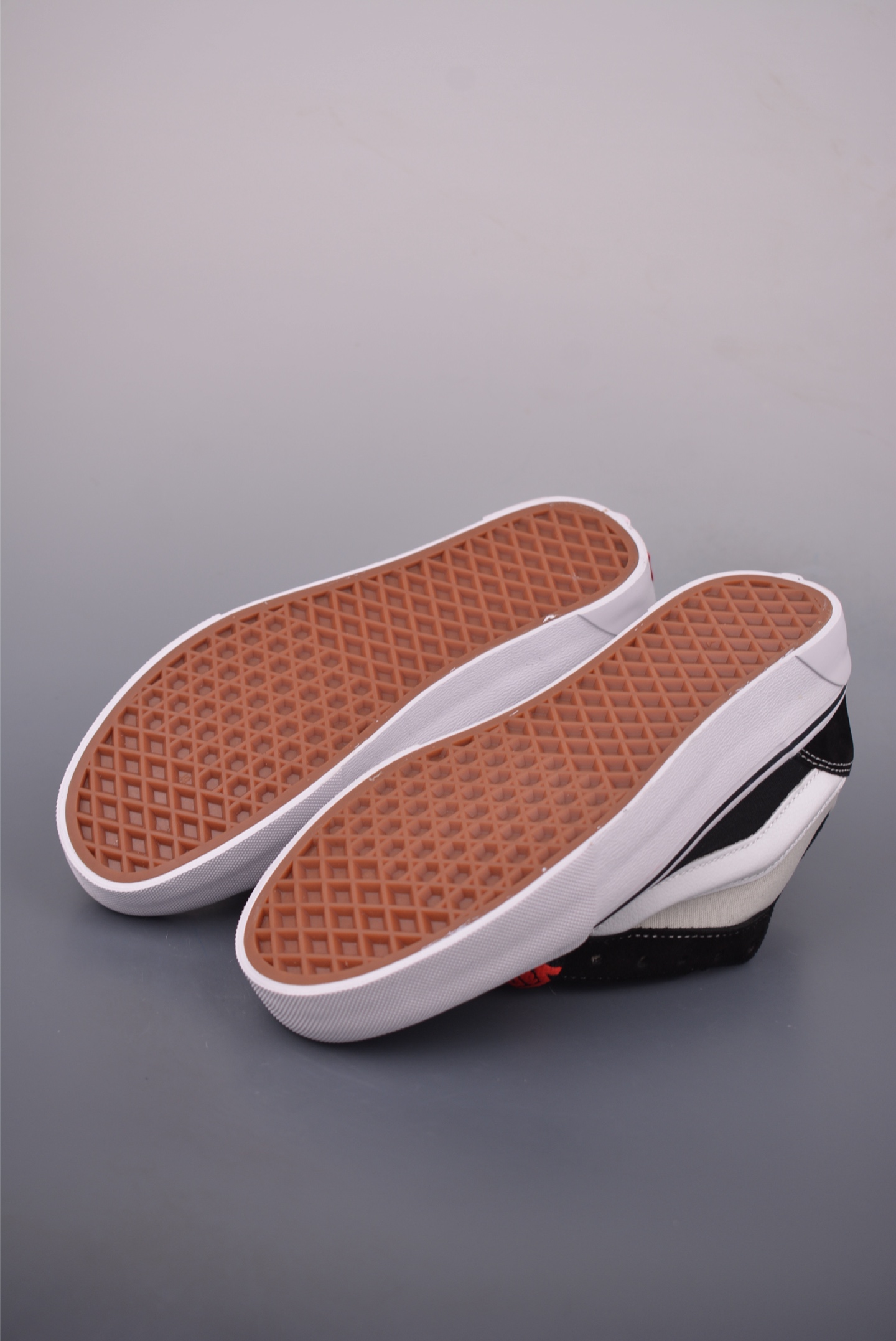 Vans Classics Knu Skool 范斯 全帆布面包鞋 Vans超火的土豆鞋