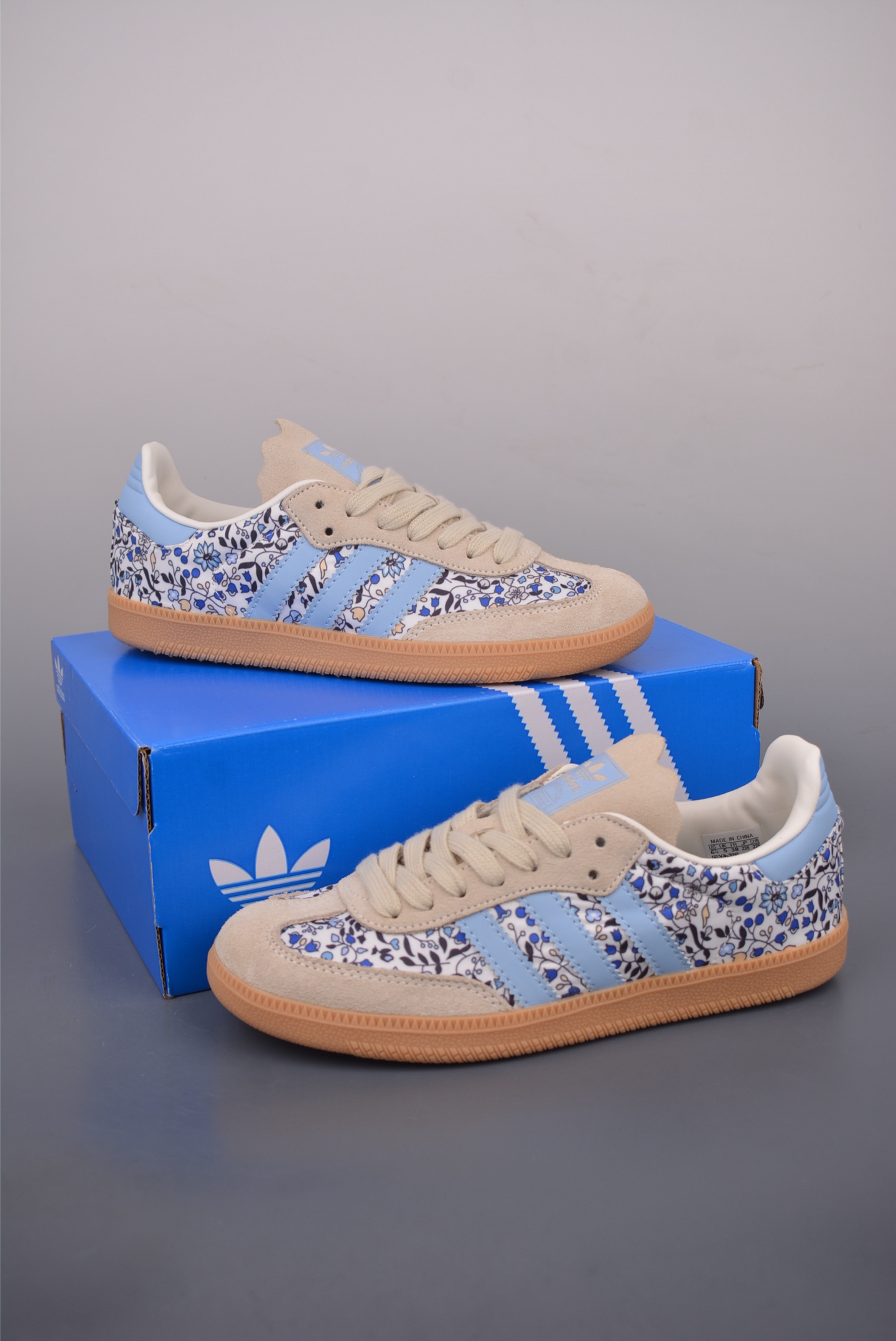 Adidas Samba OG Casual Sneakers - Floral Accents, Classic Style, Comfort Fit 5 i1756165233233 9633 0 4