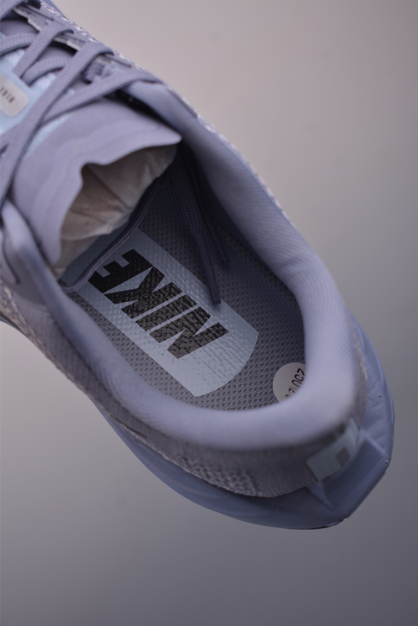 Nike Air Zoom Vomero Plus Running Shoes with Zoom Cushioning Technology 10 i1756165359909 4249 0 8
