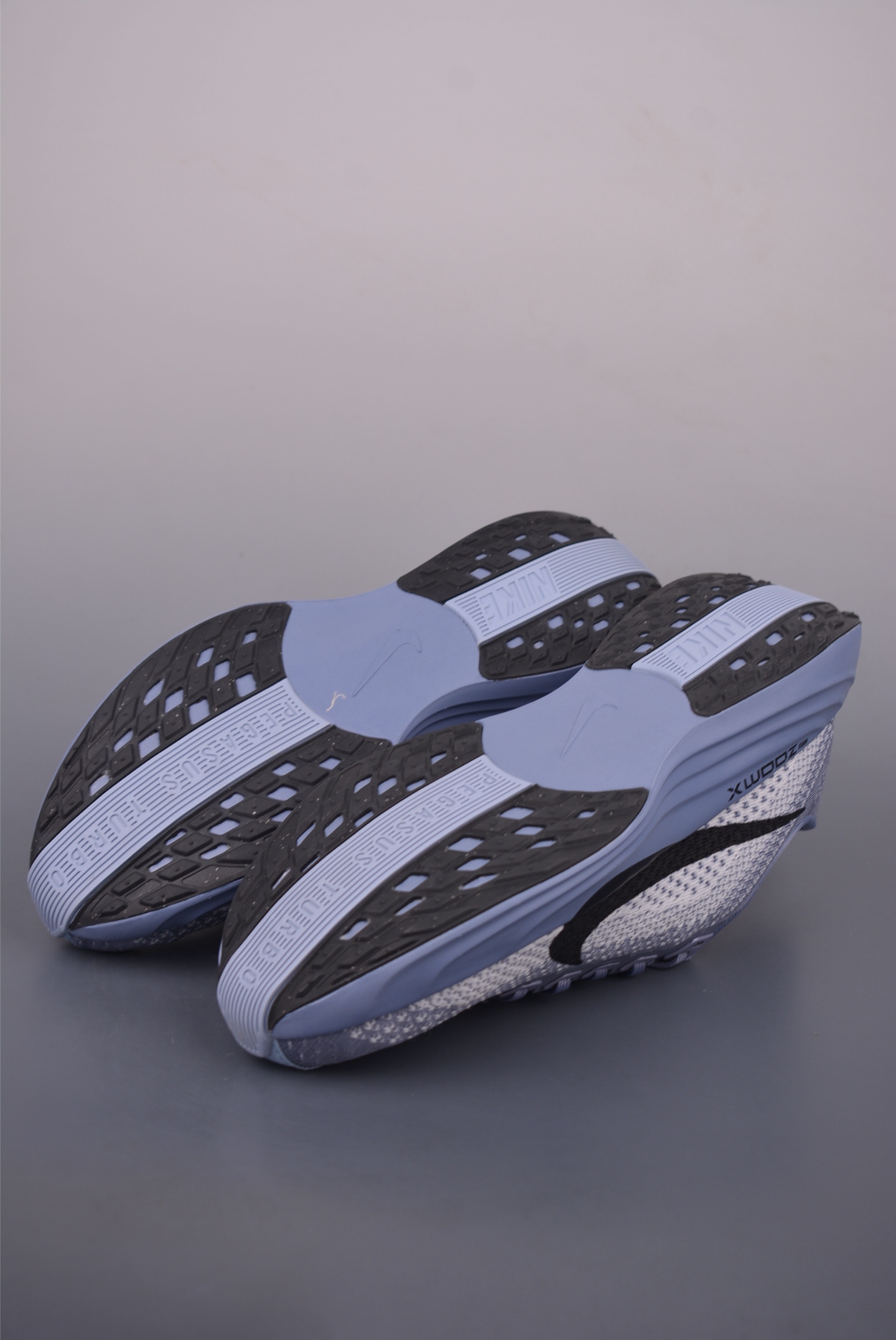 Nike Air Zoom Vomero Plus Running Shoes with Zoom Cushioning Technology 4 i1756165361558 9378 0 2