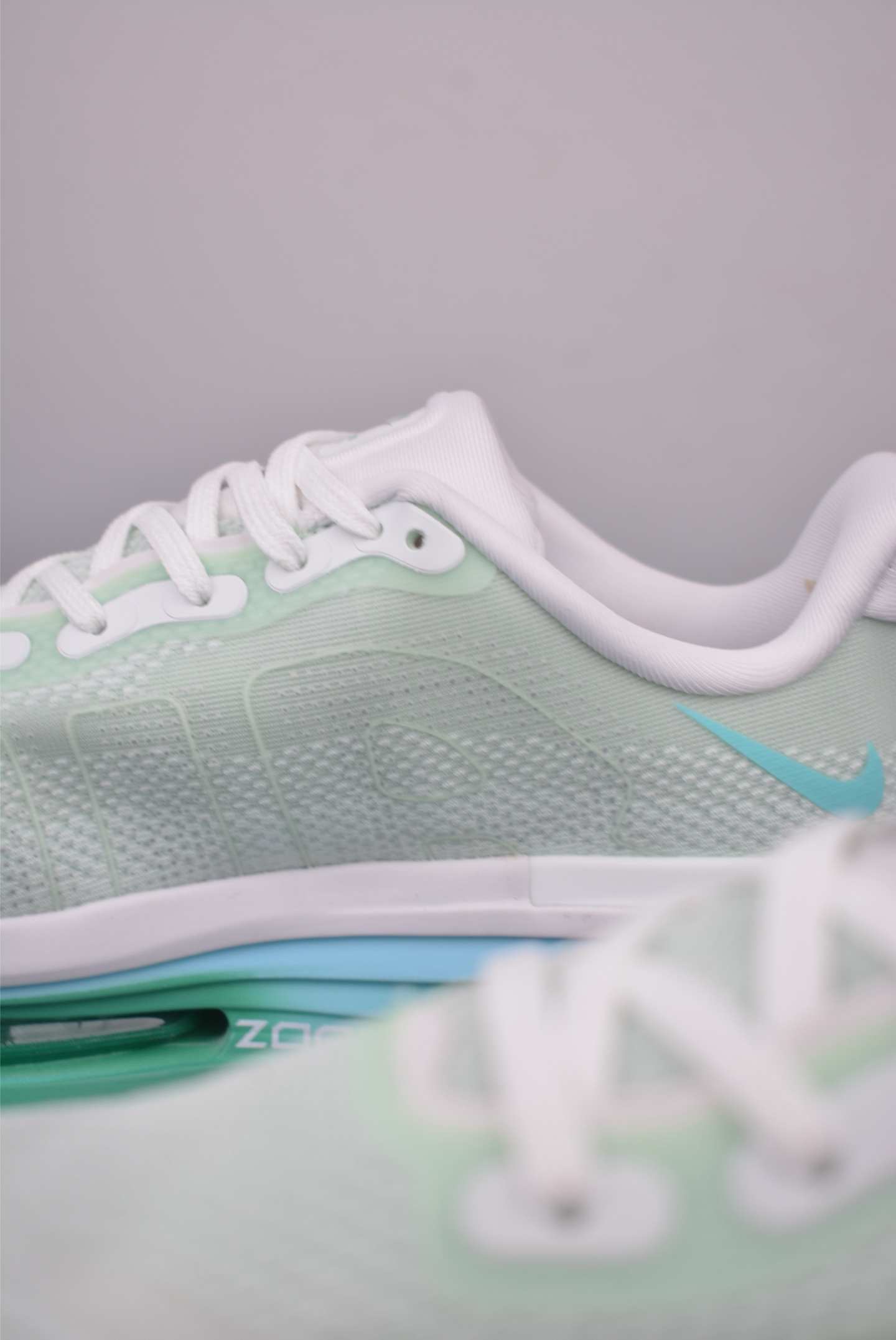 Nike Vomero Premium Air Cushion Running Shoes - Breathable, Comfortable 8 i1756165595203 1258 0 7