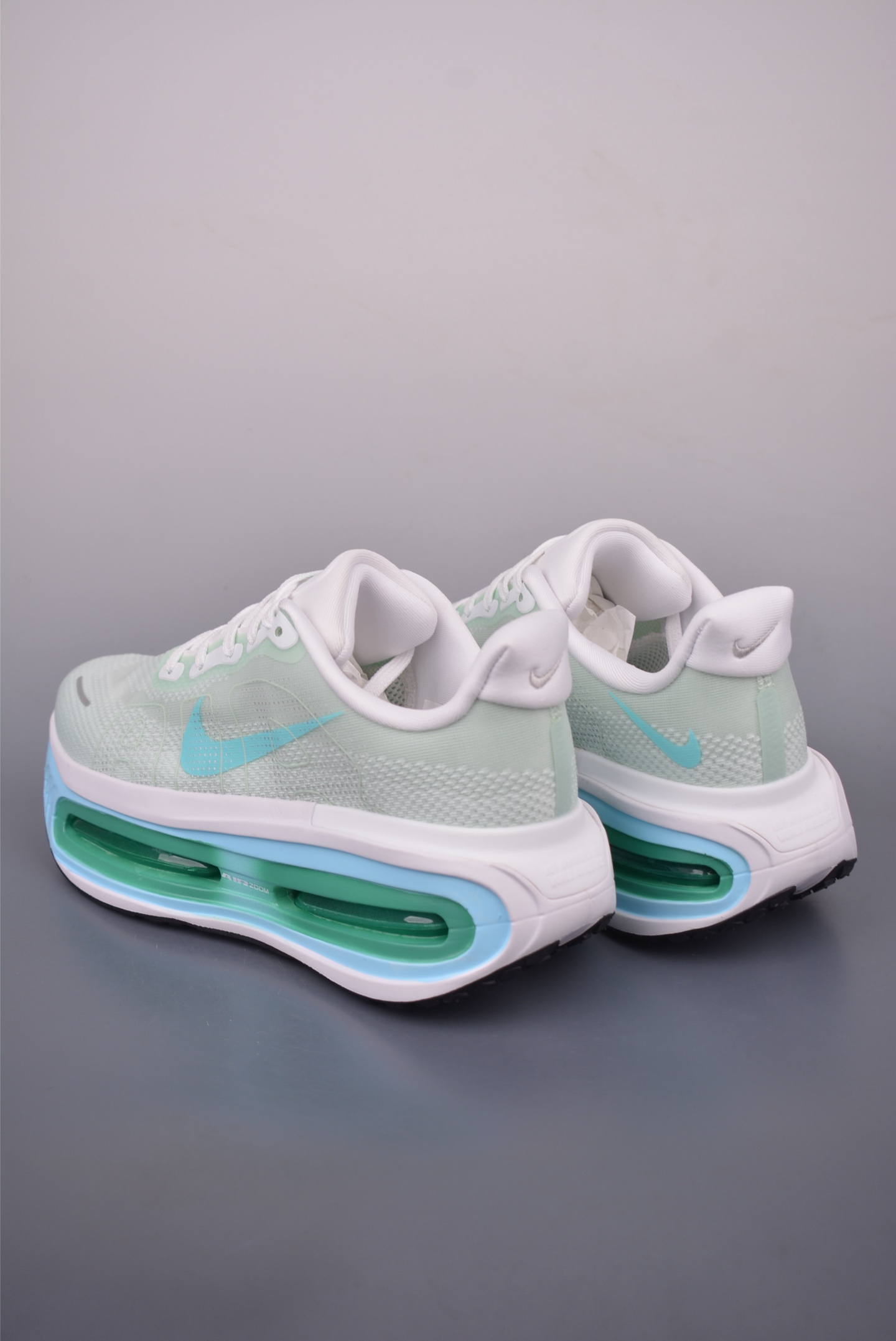 Nike Vomero Premium Air Cushion Running Shoes - Breathable, Comfortable 2 i1756165595229 9976 0 1