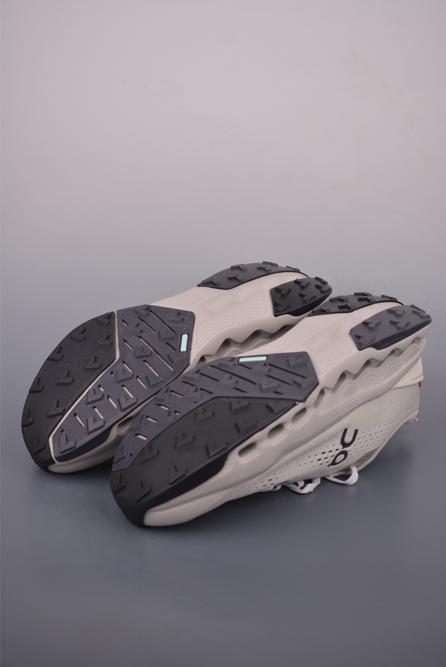 On Cloudsurfer Trail 2 Outdoor Running Shoes - Urban Exploration & Comfort 3 i1756165670906 2945 0 2