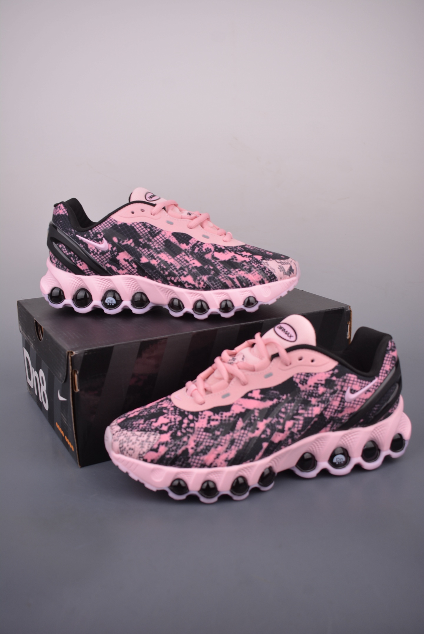 Nike Air Max DN8: Full-Length Air Cushioning for Ultimate Comfort - Pink/Black 6 i1756165714971 7385 0 4