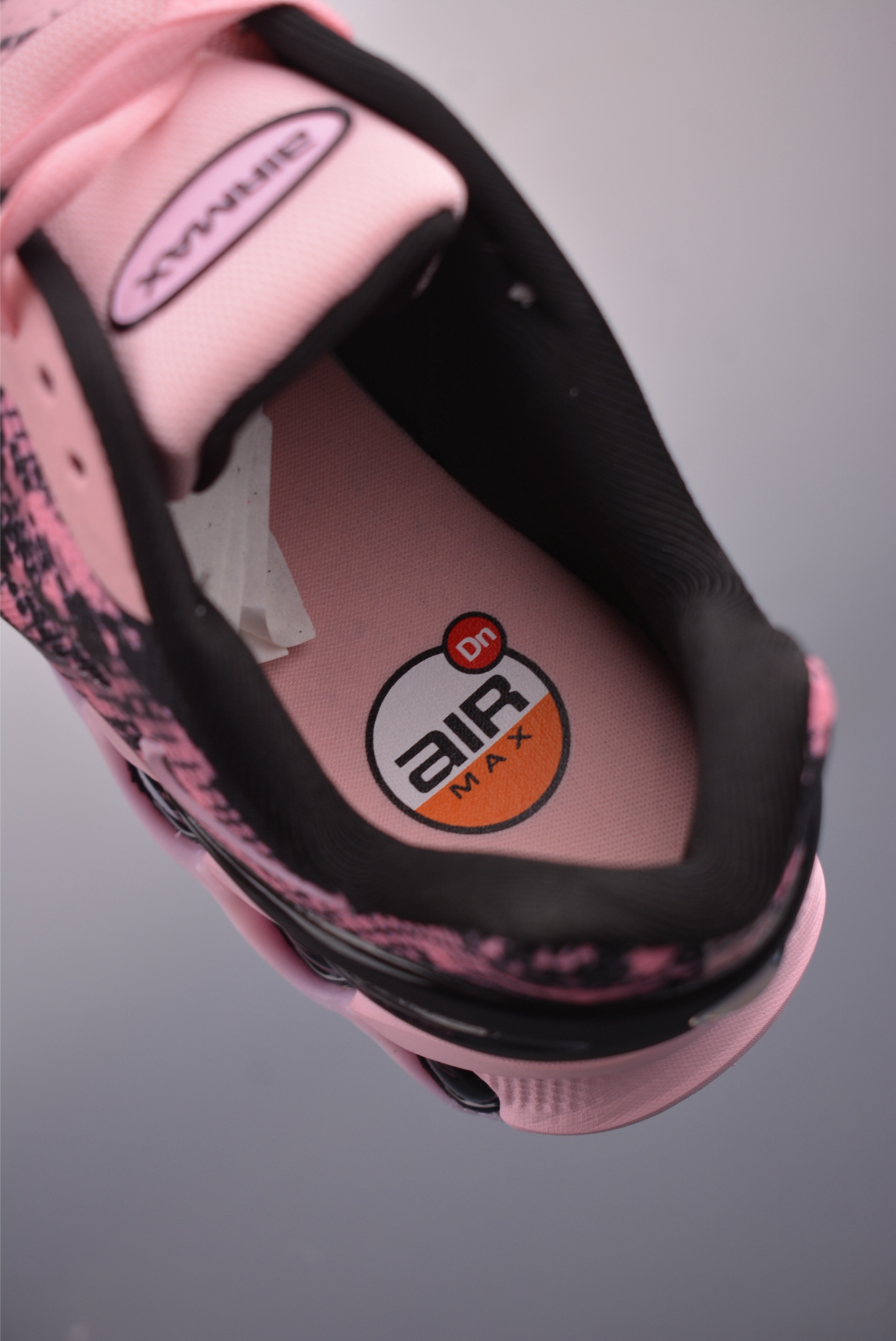 Nike Air Max DN8: Full-Length Air Cushioning for Ultimate Comfort - Pink/Black 10 i1756165716736 3409 0 8