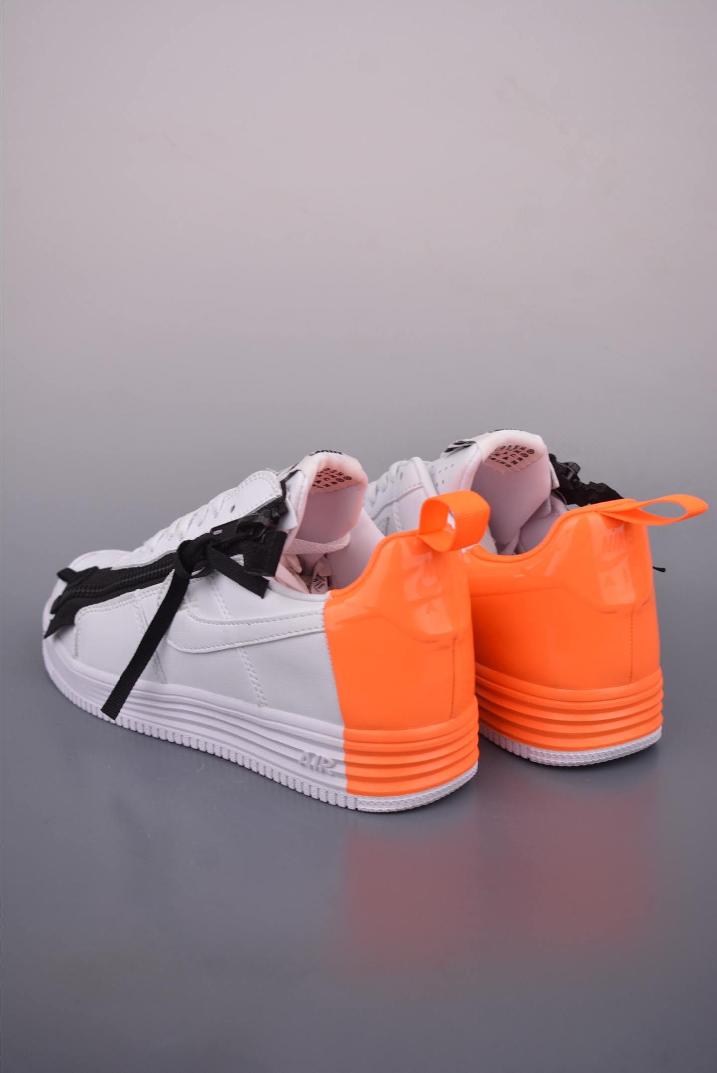 Nike Lab Lunar Force 1 x Acronym Collaboration Sneakers 2 i1756165827896 8022 0 1