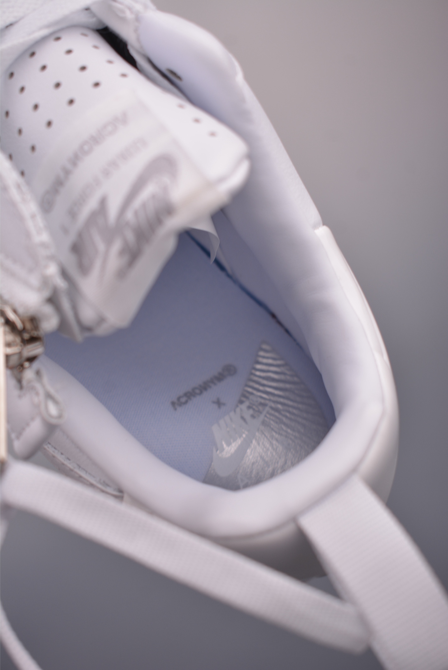 Nike Lab Lunar Force 1 x Acronym: White Leather Sneakers with Zipper Detail 10 i1756165850912 8408 0 8