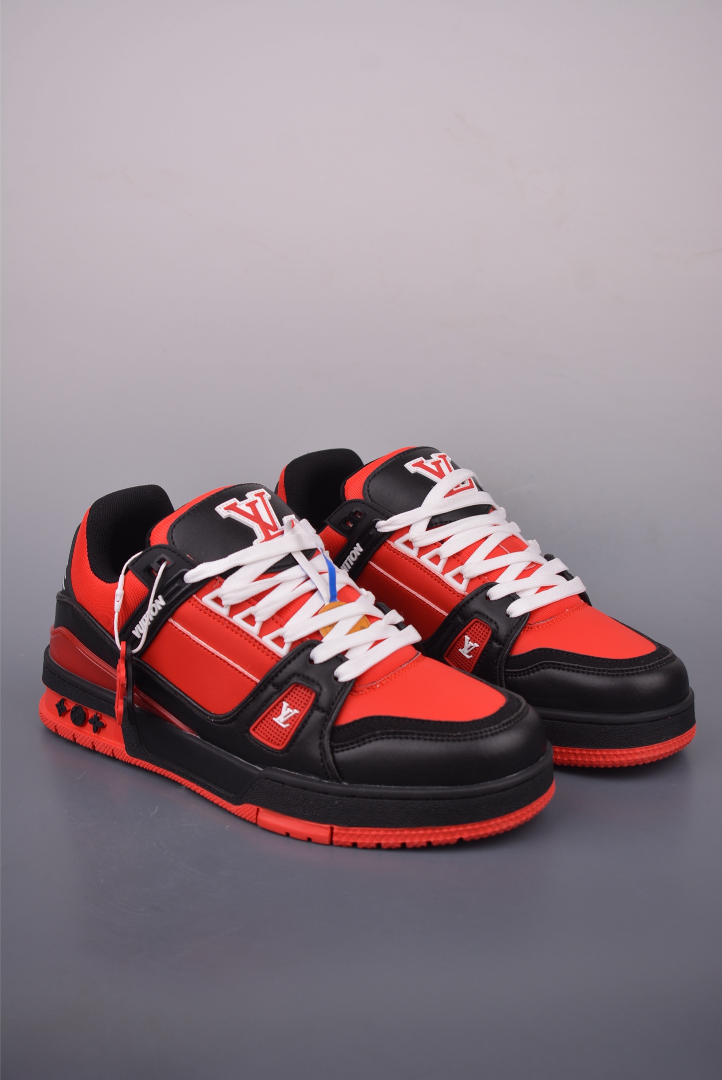 Louis Vuitton 2021s Trainer Limited Edition Sneakers - Red/Black 2 i1756165988597 8349 0 0